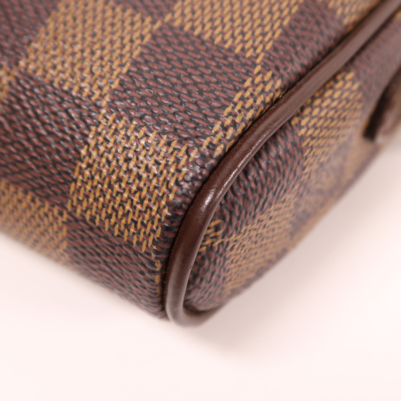 LOUIS VUITTON Damier Pochette Ipanema金扣肩背袋/腰包啡色