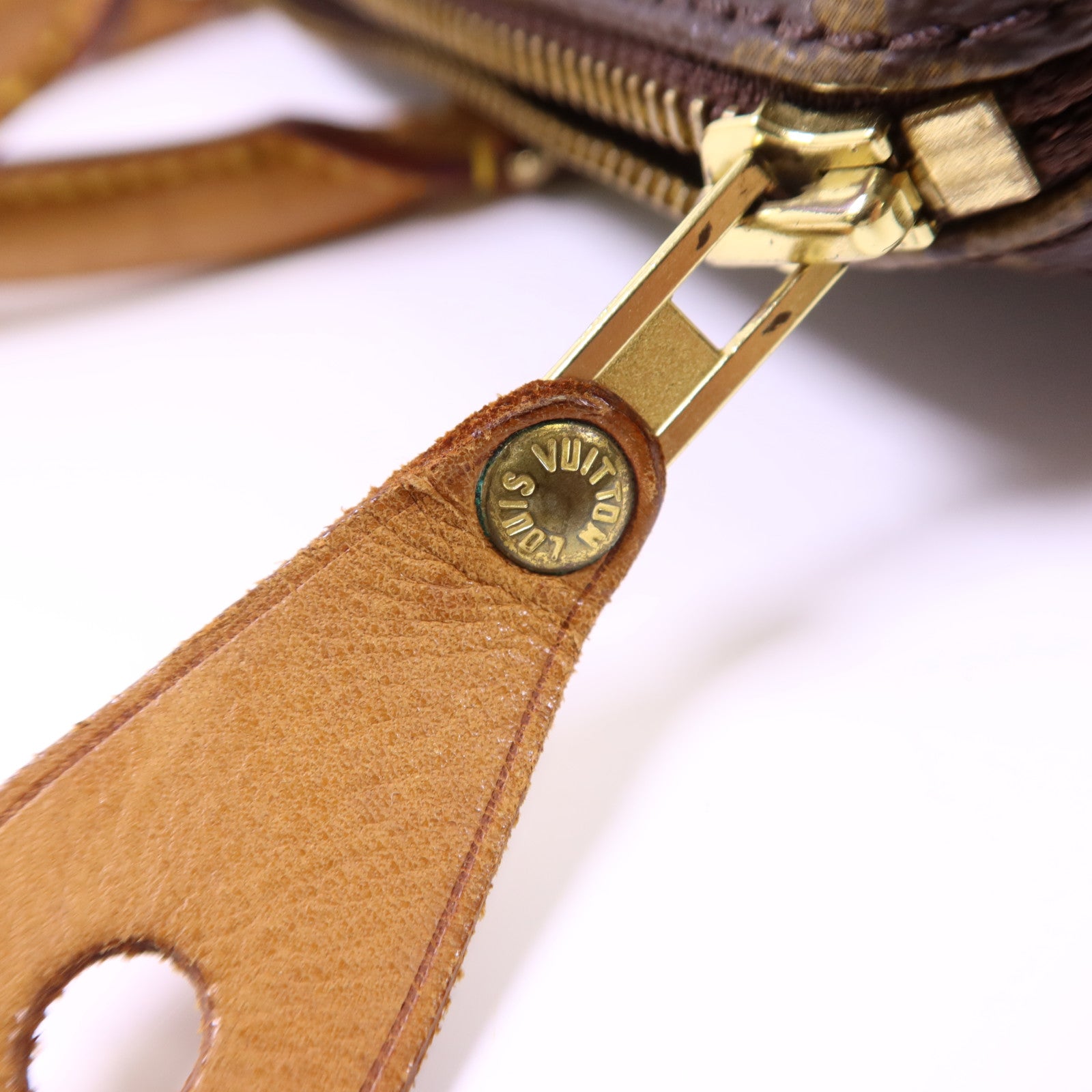 LOUIS VUITTON Monogram Speedy 30金扣手挽袋