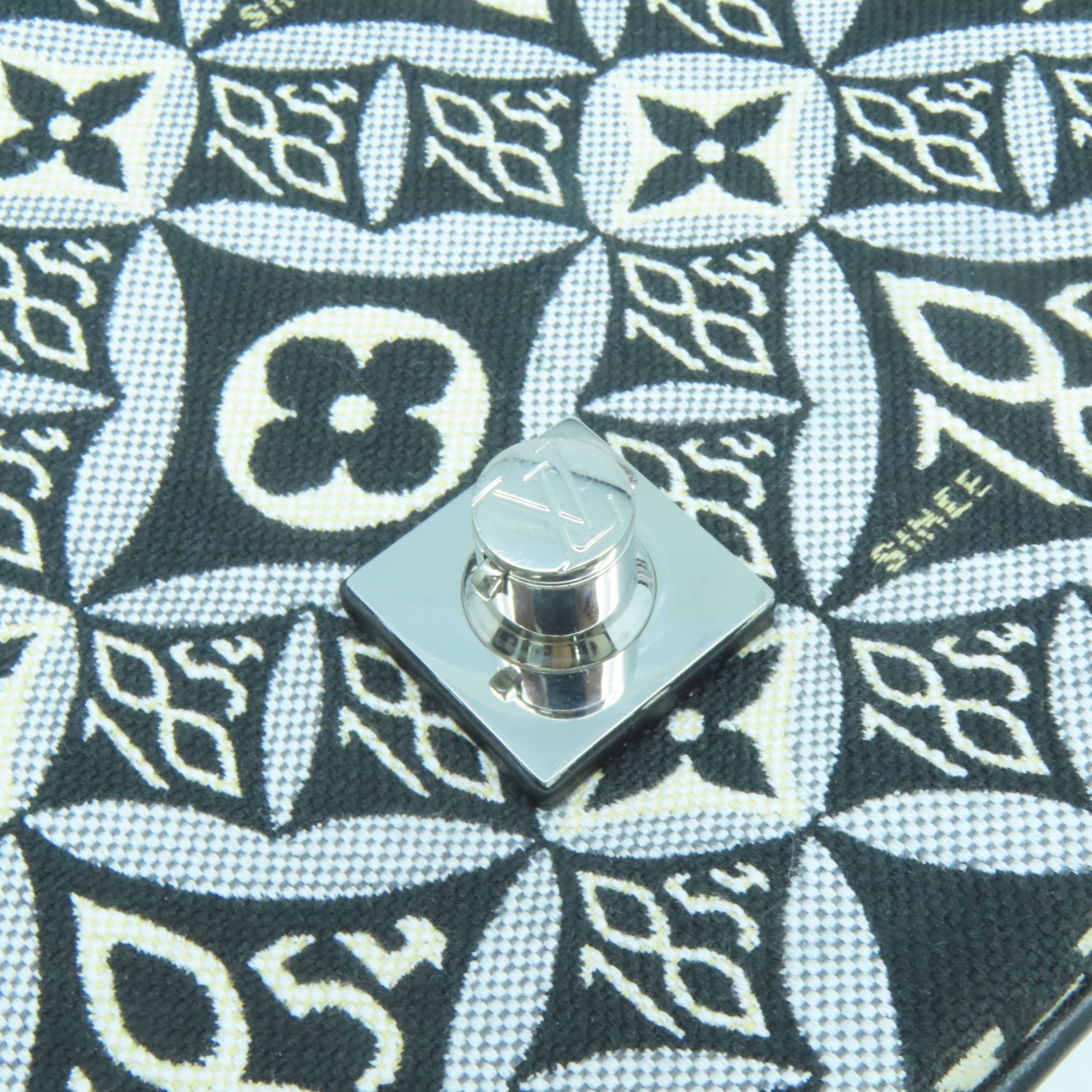 LOUIS VUITTON Monogram Jacquard Since 1854 Neo Saumur MM金扣肩背袋黑色