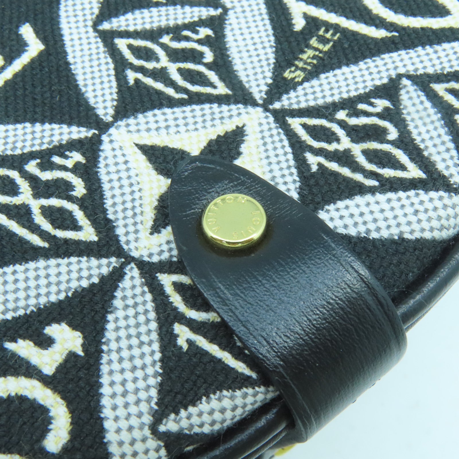 LOUIS VUITTON Monogram Jacquard Since 1854 Neo Saumur MM金扣肩背袋黑色