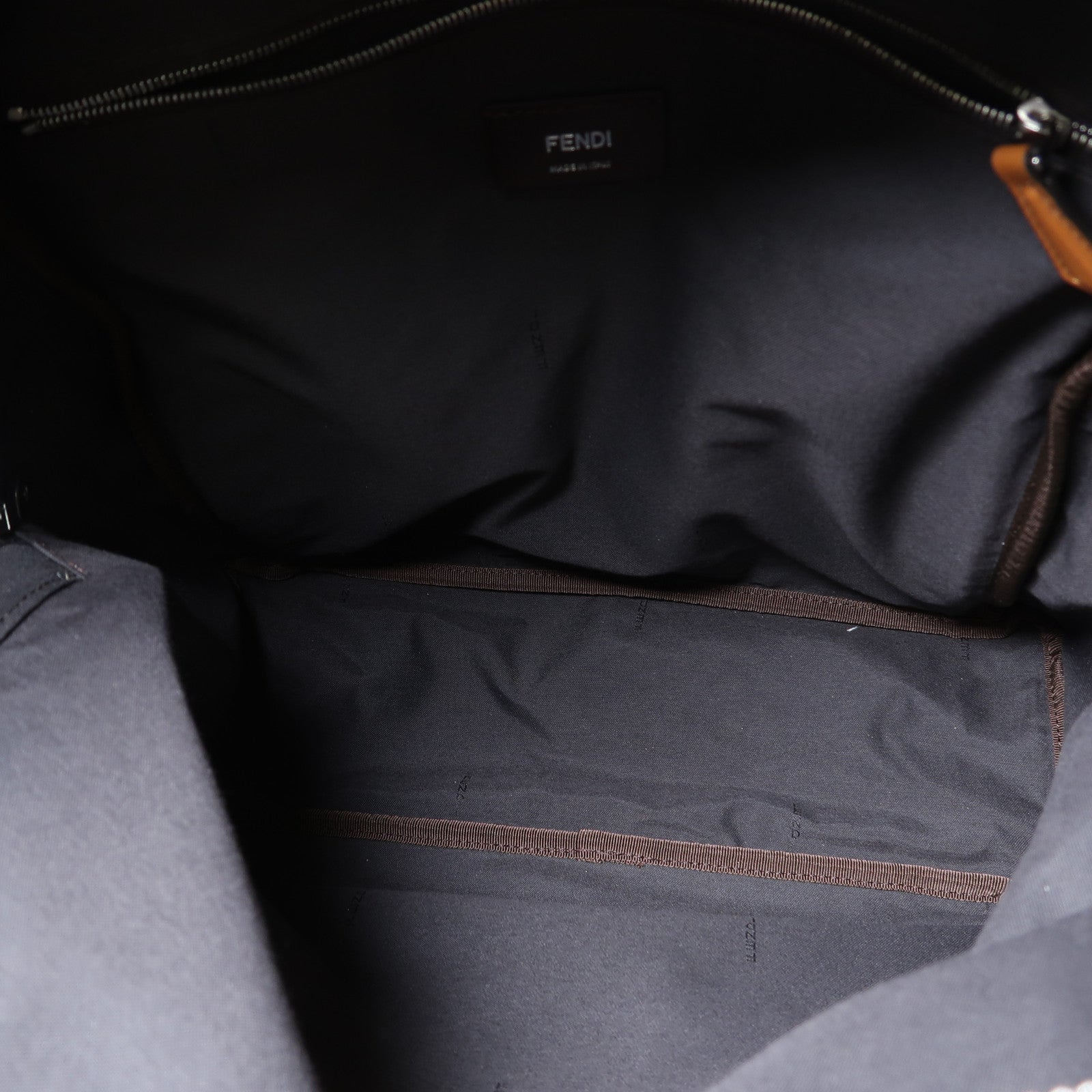 FENDI 【激減優惠】帆布/皮革Backpack銀扣背包白色/啡色