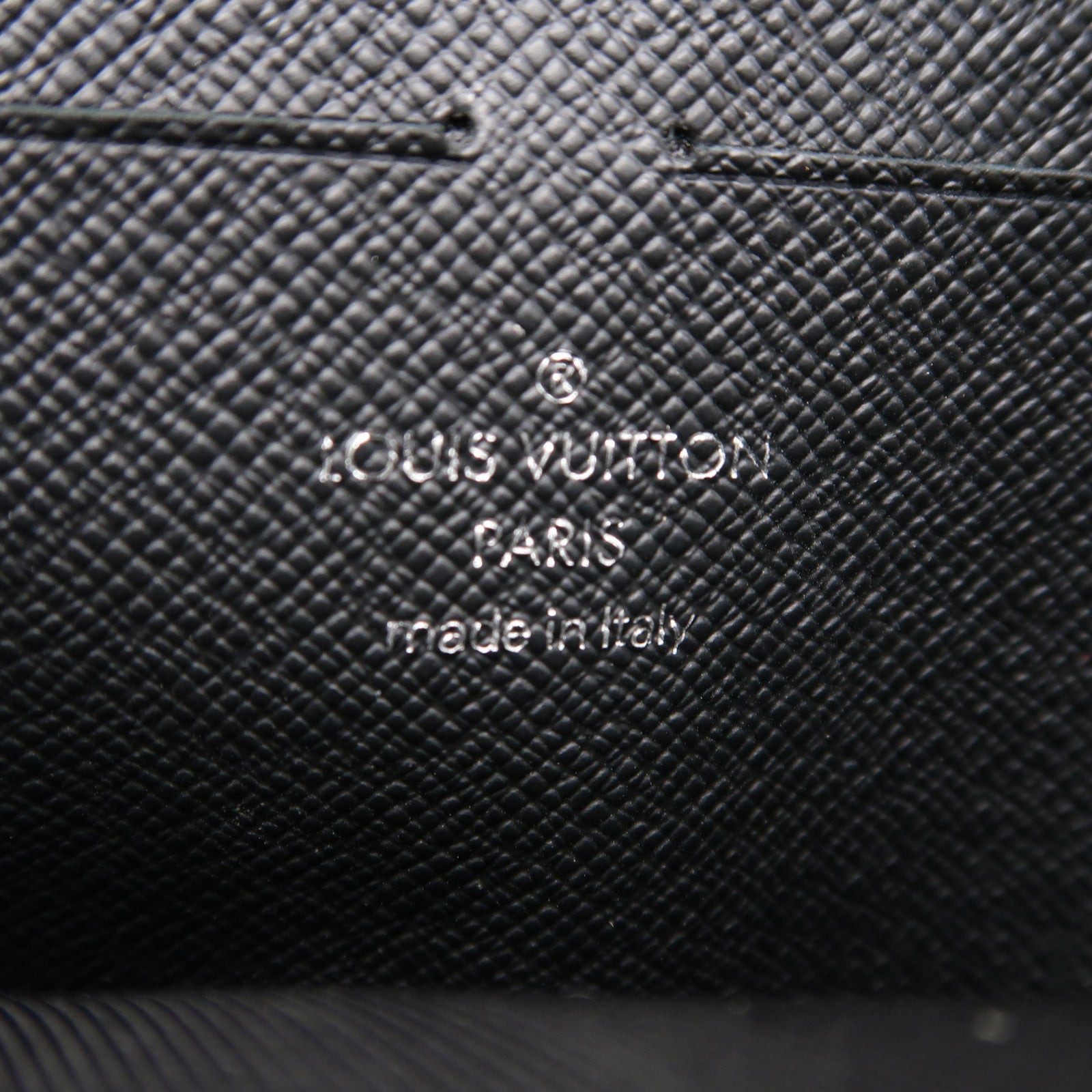 LOUIS VUITTON 【激減優惠】Monogram Pochette Voyage MM銀扣手拿包灰色/黑色