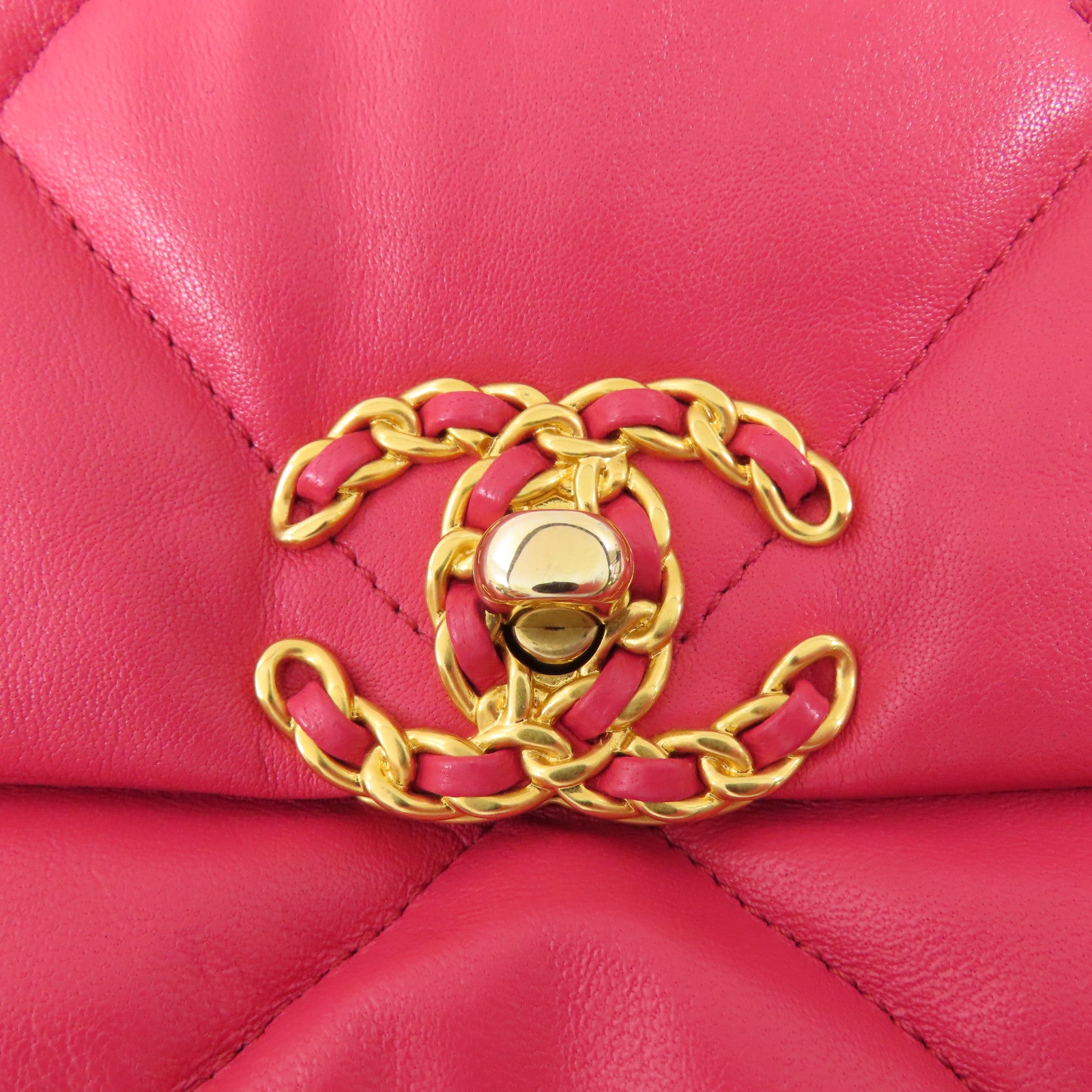 CHANEL 【激減優惠】羊皮皮革Chanel 19 Flap Bag金扣手挽肩背兩用袋