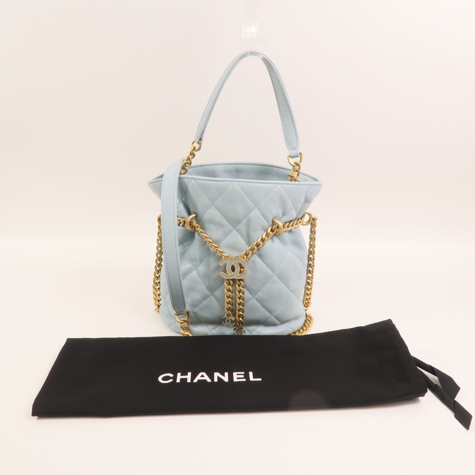 CHANEL 羊皮皮革Bucket Bag金扣鏈帶手挽肩背兩用袋