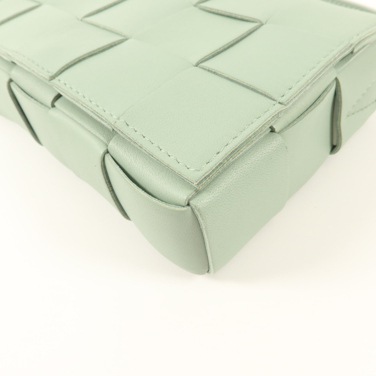 BOTTEGA VENETA 羊皮皮革Cassette Bag Small肩背袋