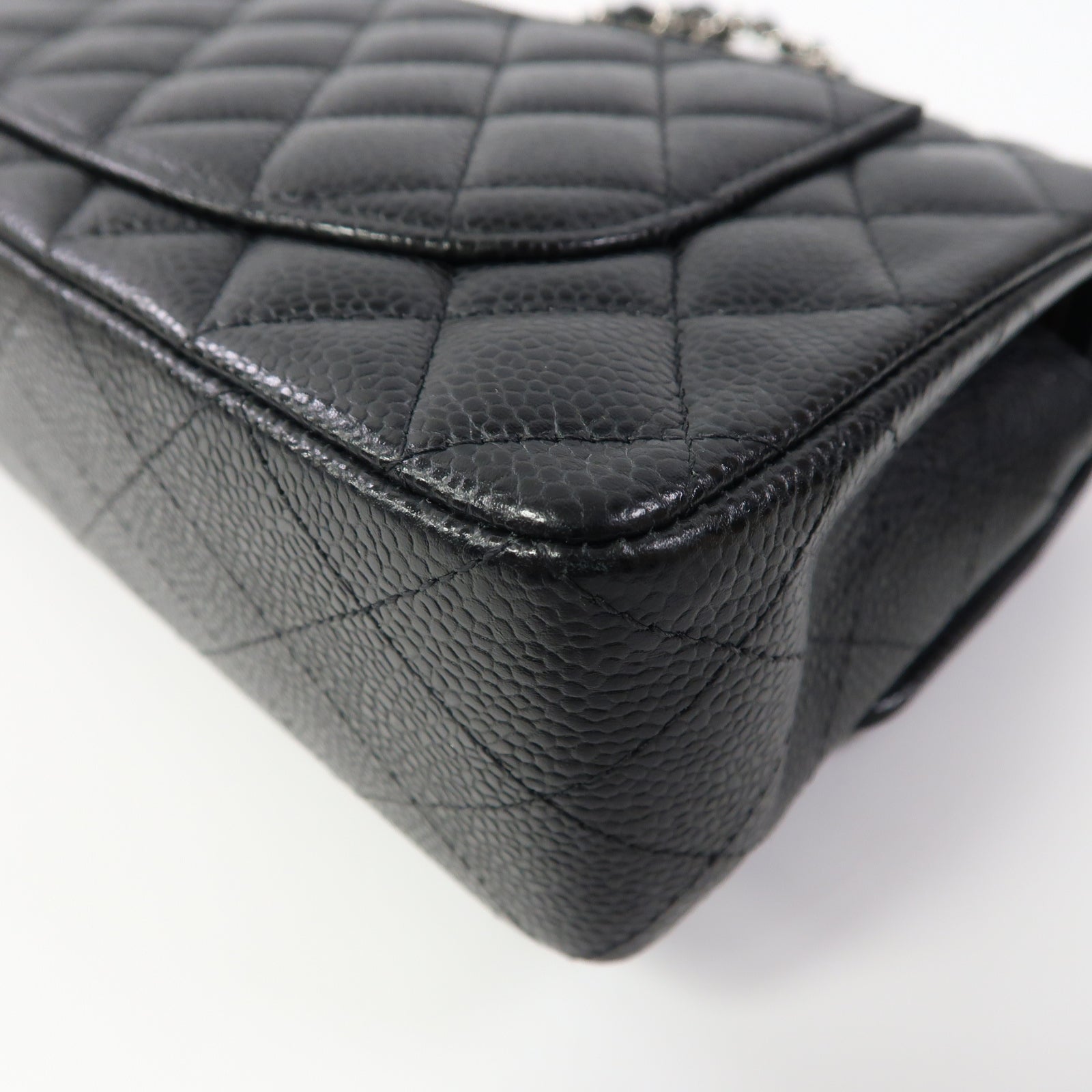 CHANEL 菱格牛皮皮革Classic 23銀扣鏈帶肩背袋黑色