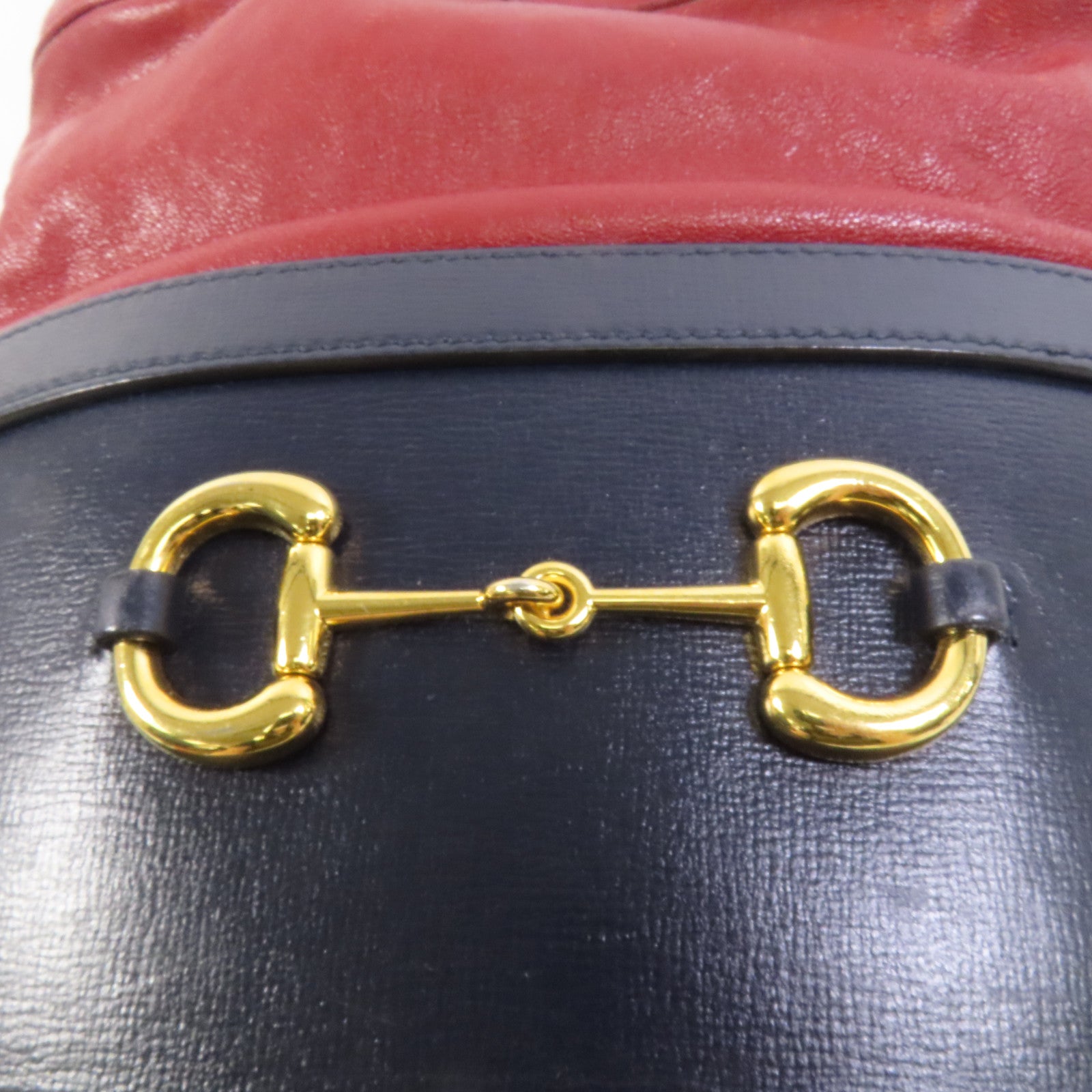 GUCCI 牛皮皮革1955 Horsebit Bucket金扣肩背袋