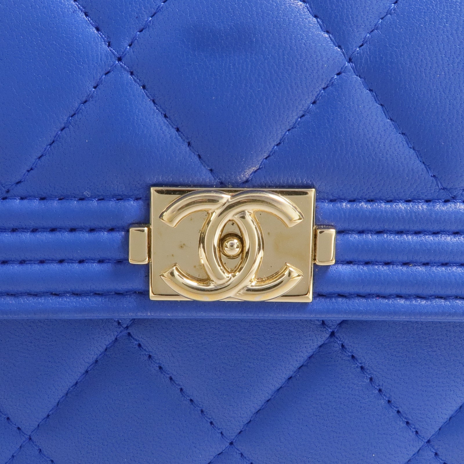 CHANEL 羊皮皮革Boy Long Wallet金扣長錢包