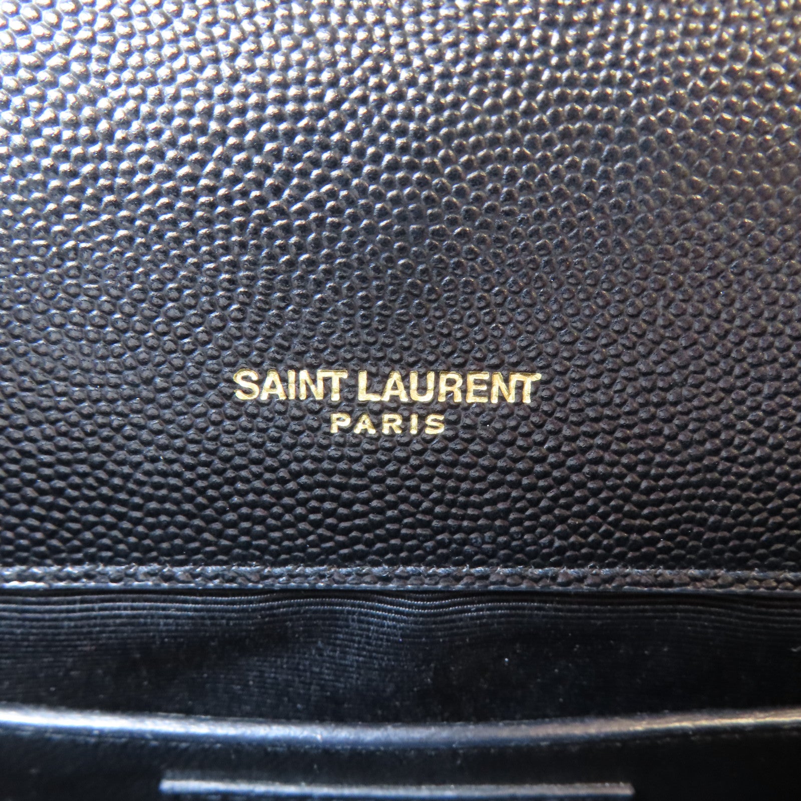 SAINT LAURENT 牛皮皮革Envelope Sling Bag金扣鏈帶肩背袋黑色