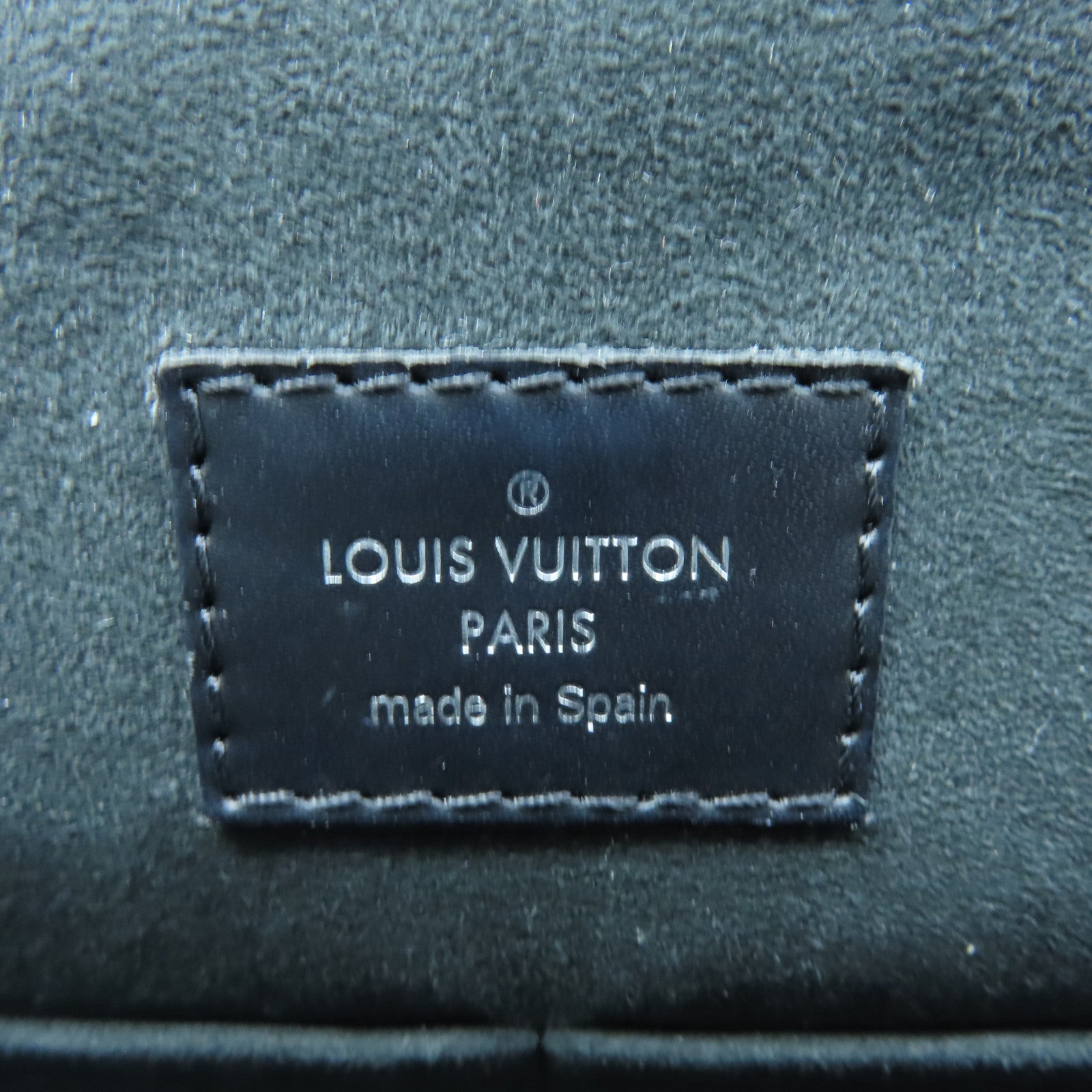 LOUIS VUITTON Epi Cluny BB银扣手挽肩背两用袋黑色
