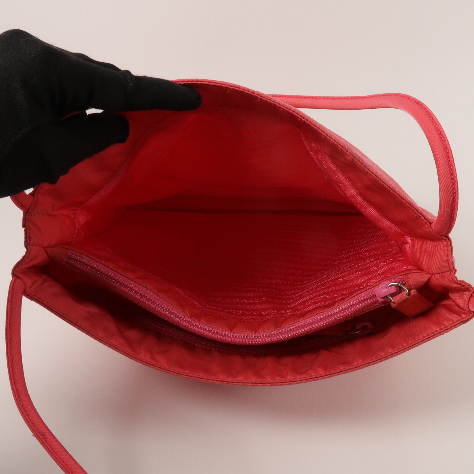 PRADA 尼龍Hand Bag手挽袋