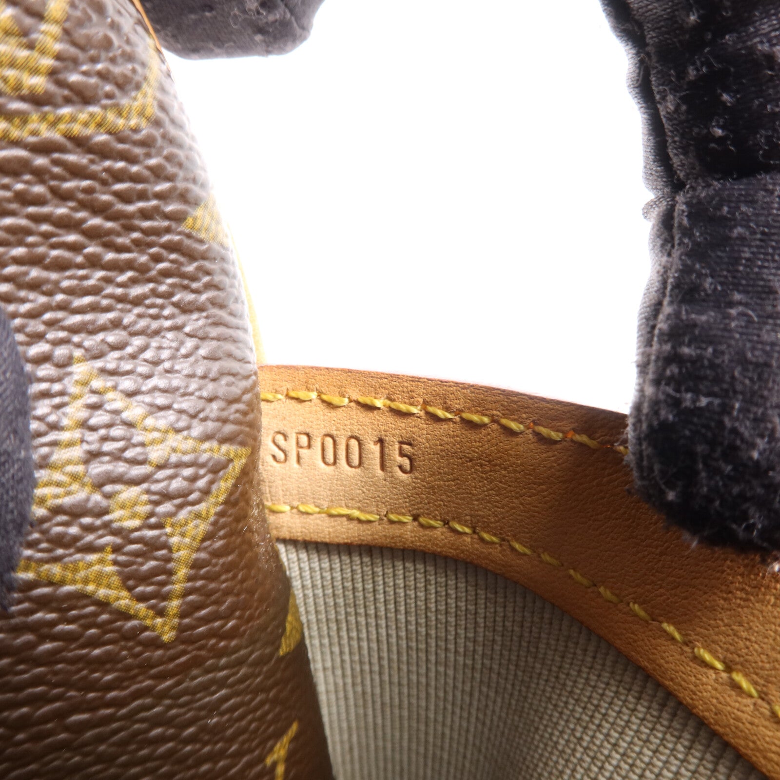 LOUIS VUITTON Monogram Reporter PM金扣肩背袋