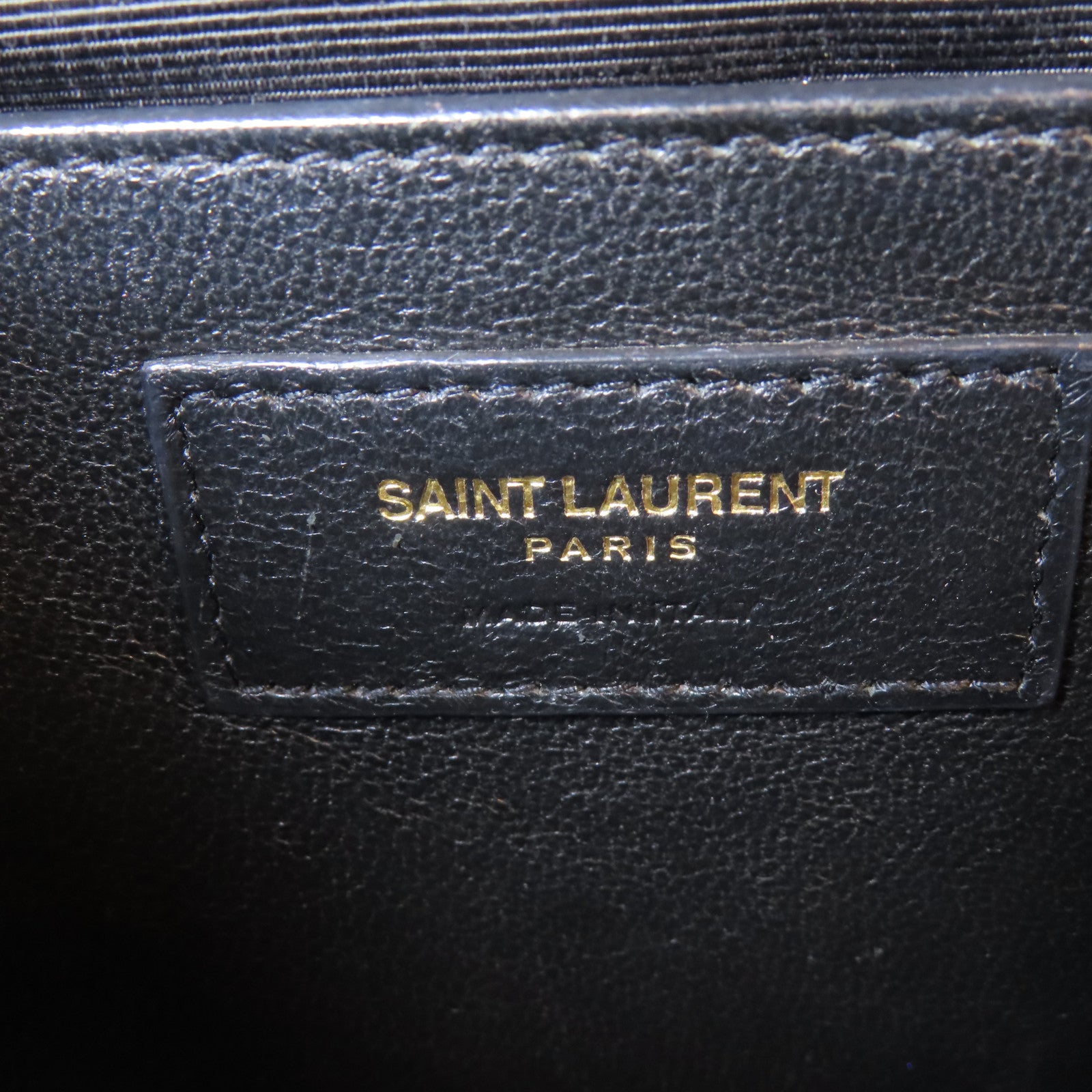 SAINT LAURENT 牛皮皮革Envelope Sling Bag金扣鏈帶肩背袋黑色