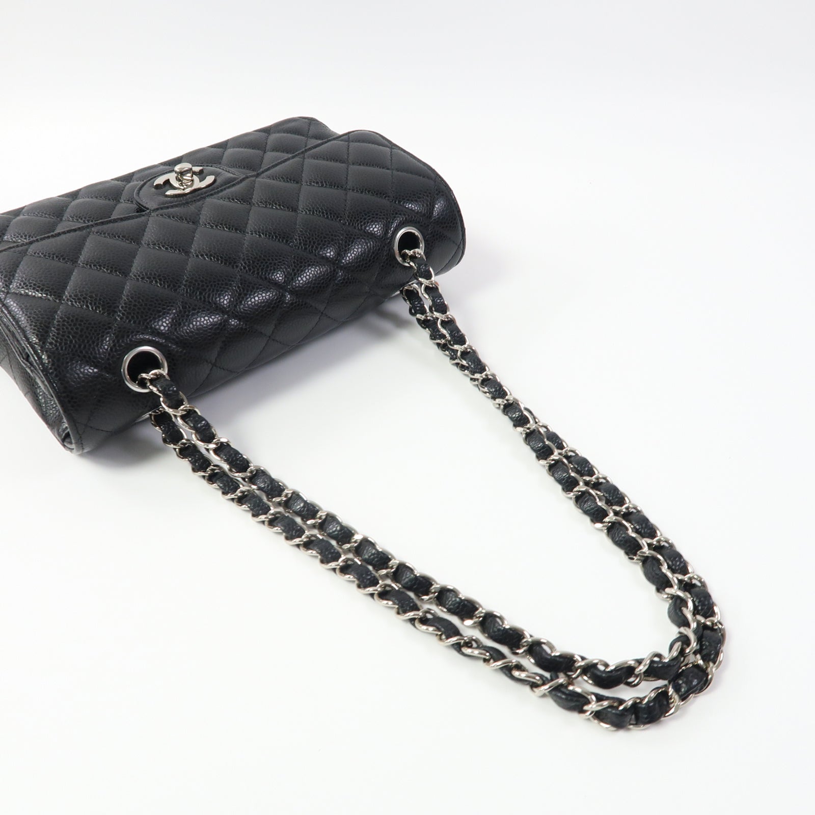 CHANEL 菱格牛皮皮革Classic 23銀扣鏈帶肩背袋黑色