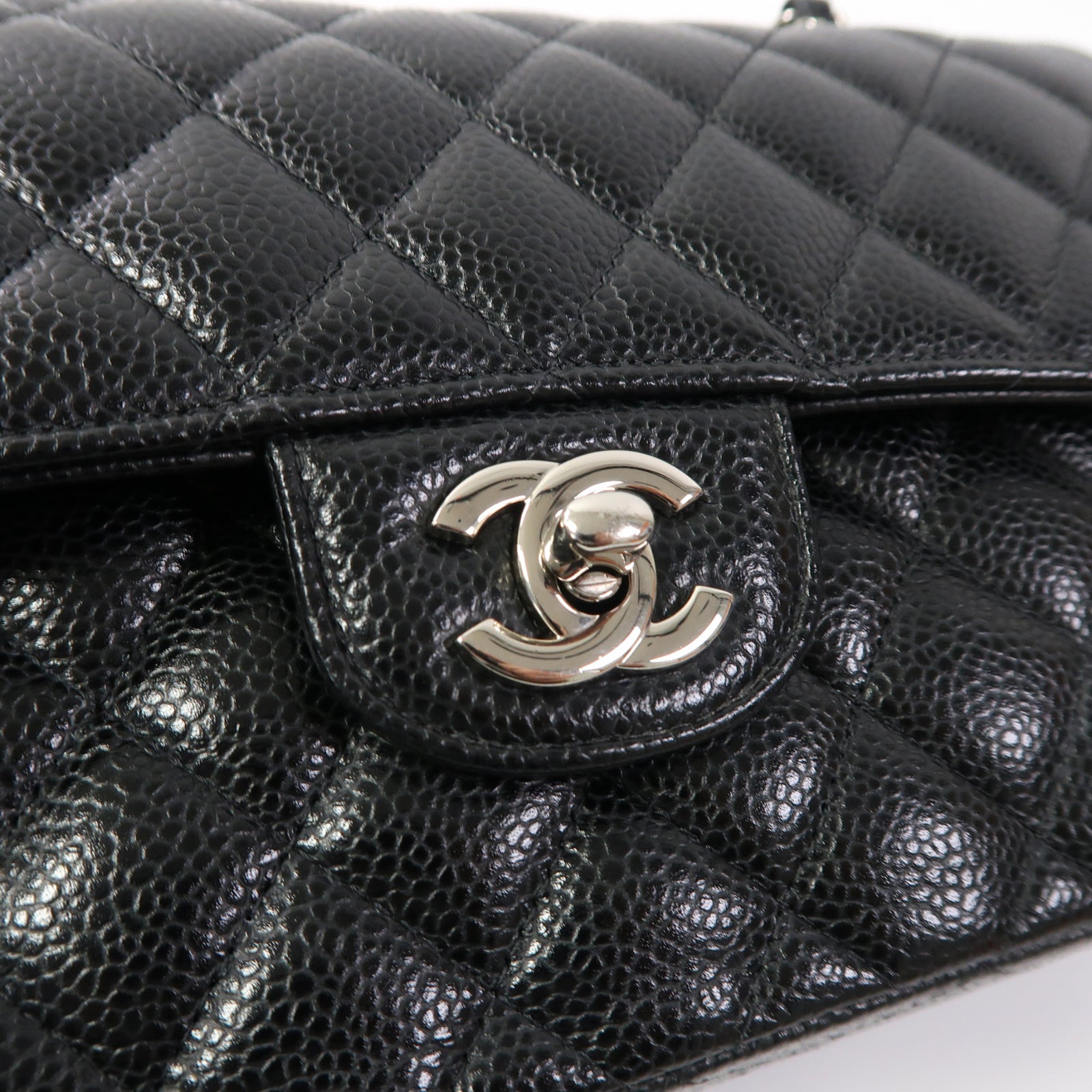 CHANEL 菱格牛皮皮革Classic 23銀扣鏈帶肩背袋黑色
