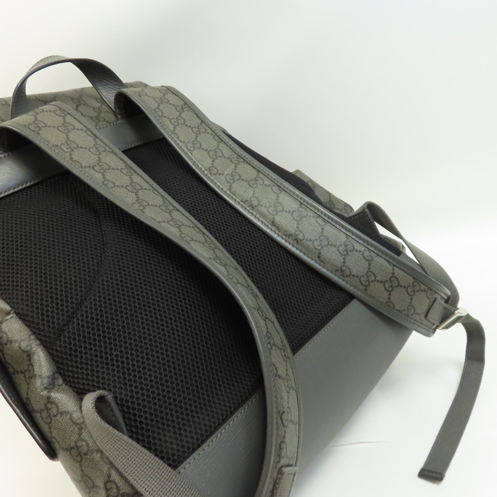 GUCCI GG塗層帆布Ophidia Medium Backpack銀扣背包啡色