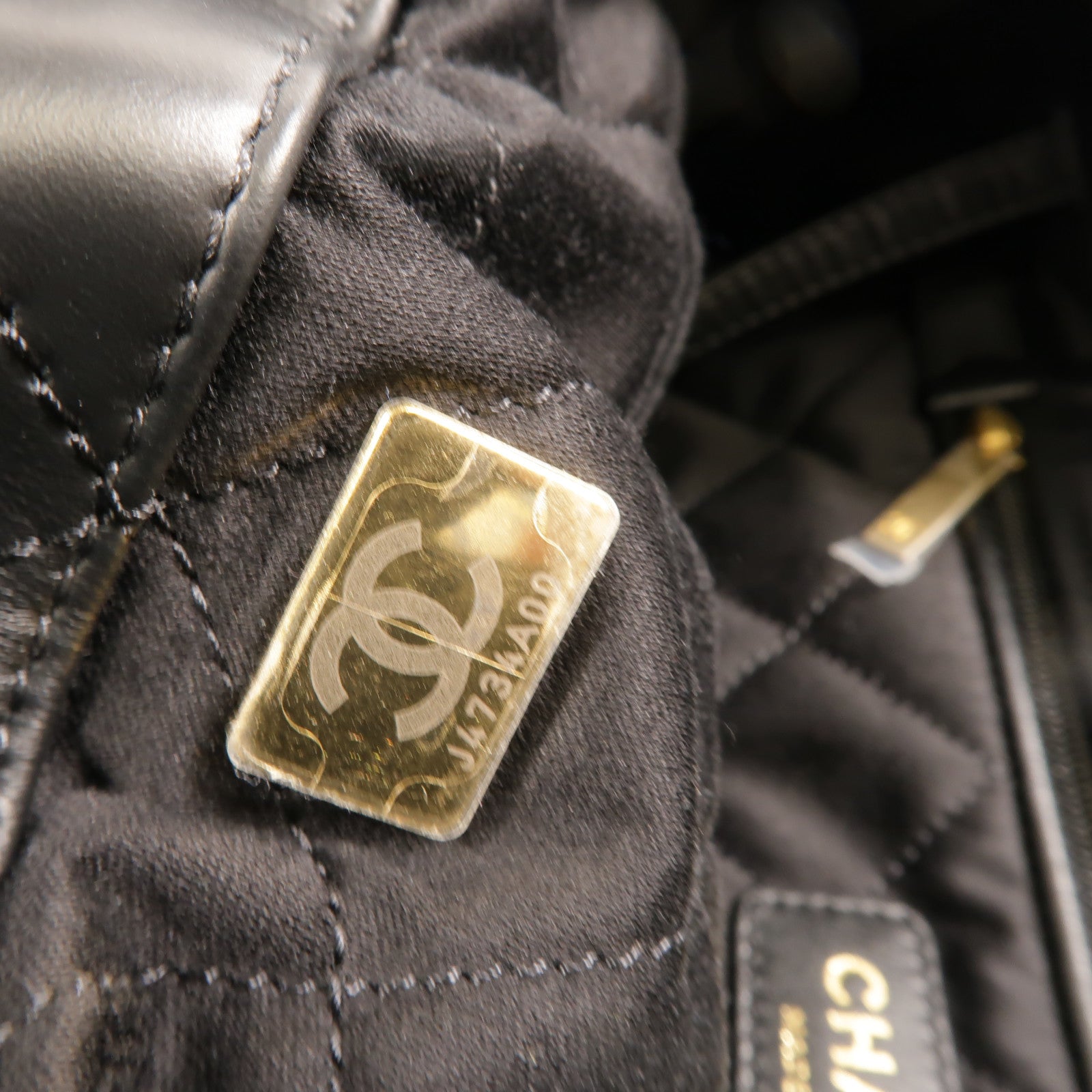 CHANEL 牛皮皮革Chanel 22 Backpack背包