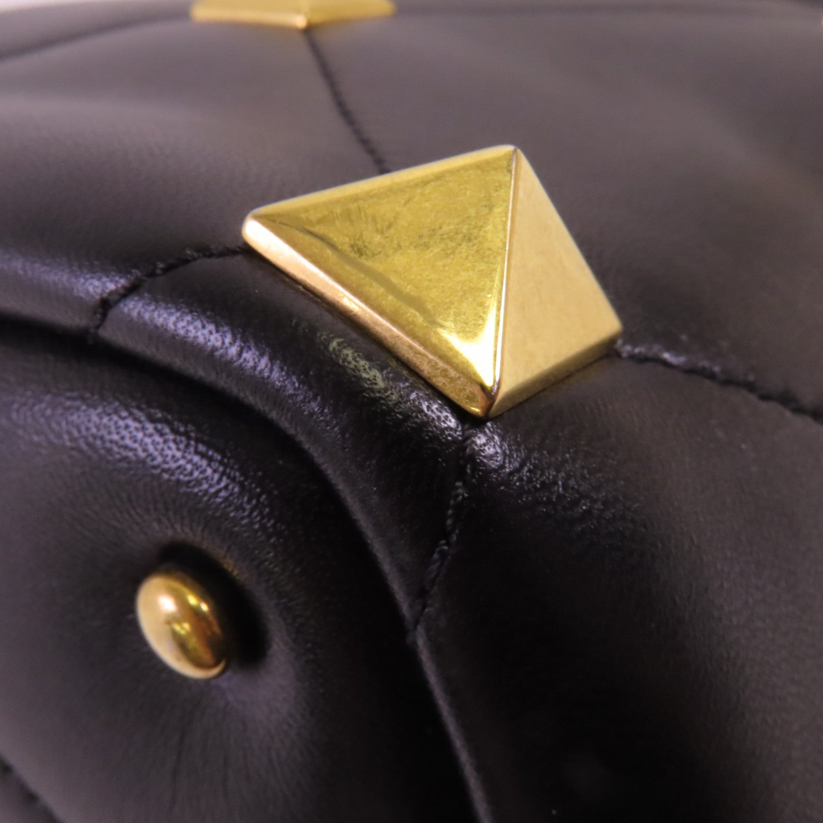 Valentino 牛皮皮革Rockstud金扣手挽肩背兩用袋