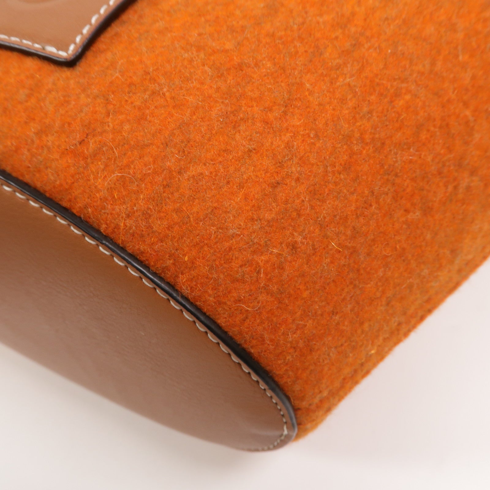 LOEWE Wool Felt/牛皮皮革Basket Small手挽袋