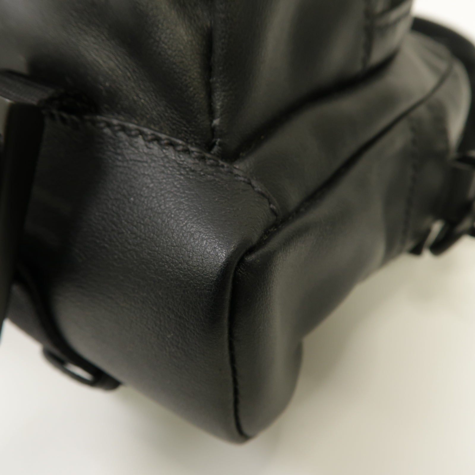 PRADA 牛皮皮革Shoulder Bag肩背袋黑色