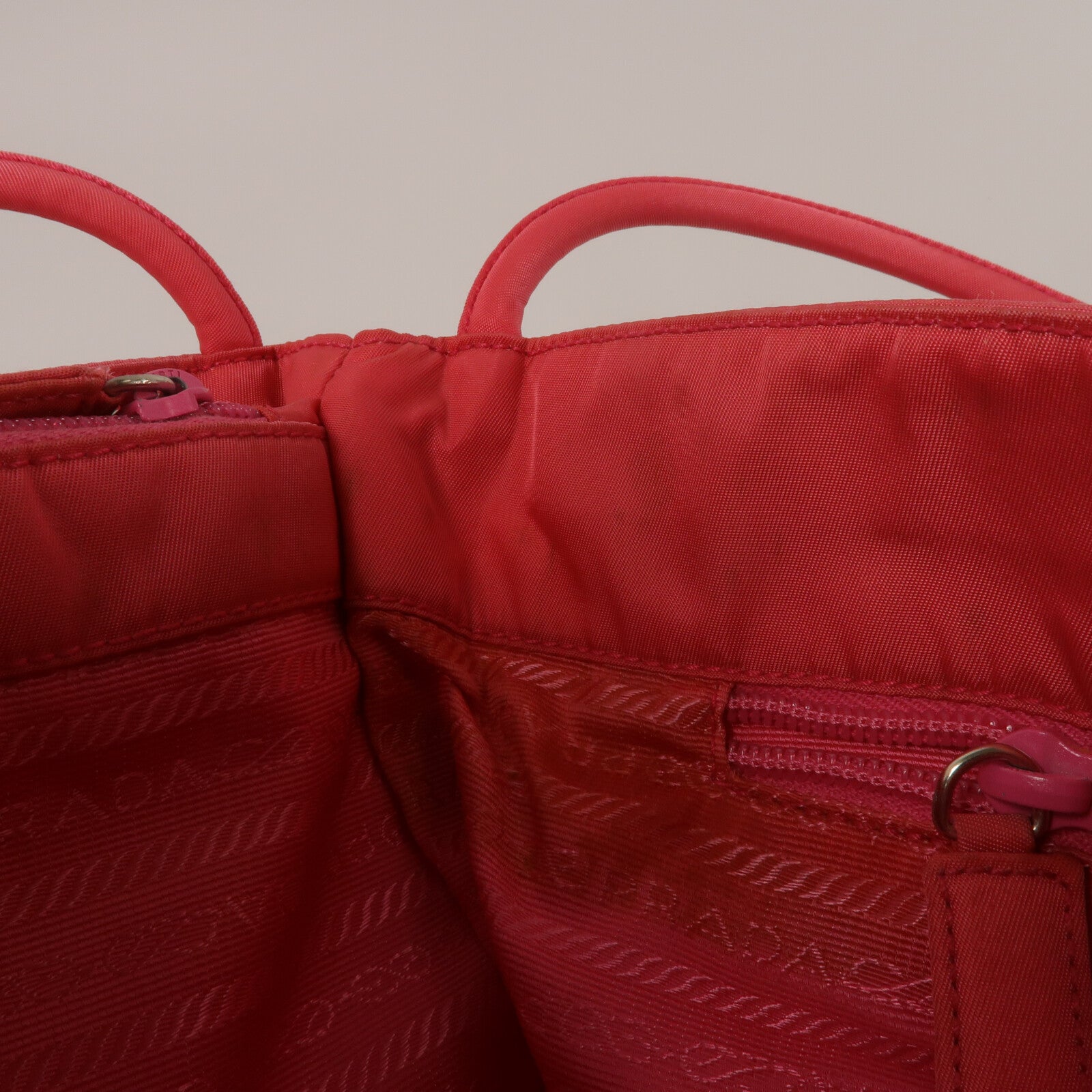 PRADA 尼龍Hand Bag手挽袋