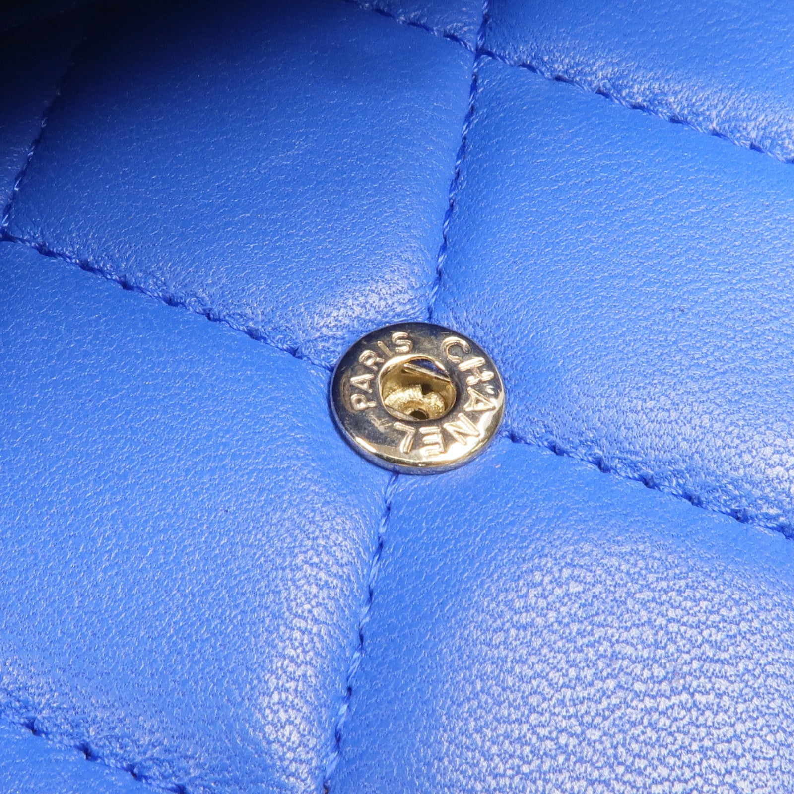 CHANEL 羊皮皮革Boy Long Wallet金扣長錢包