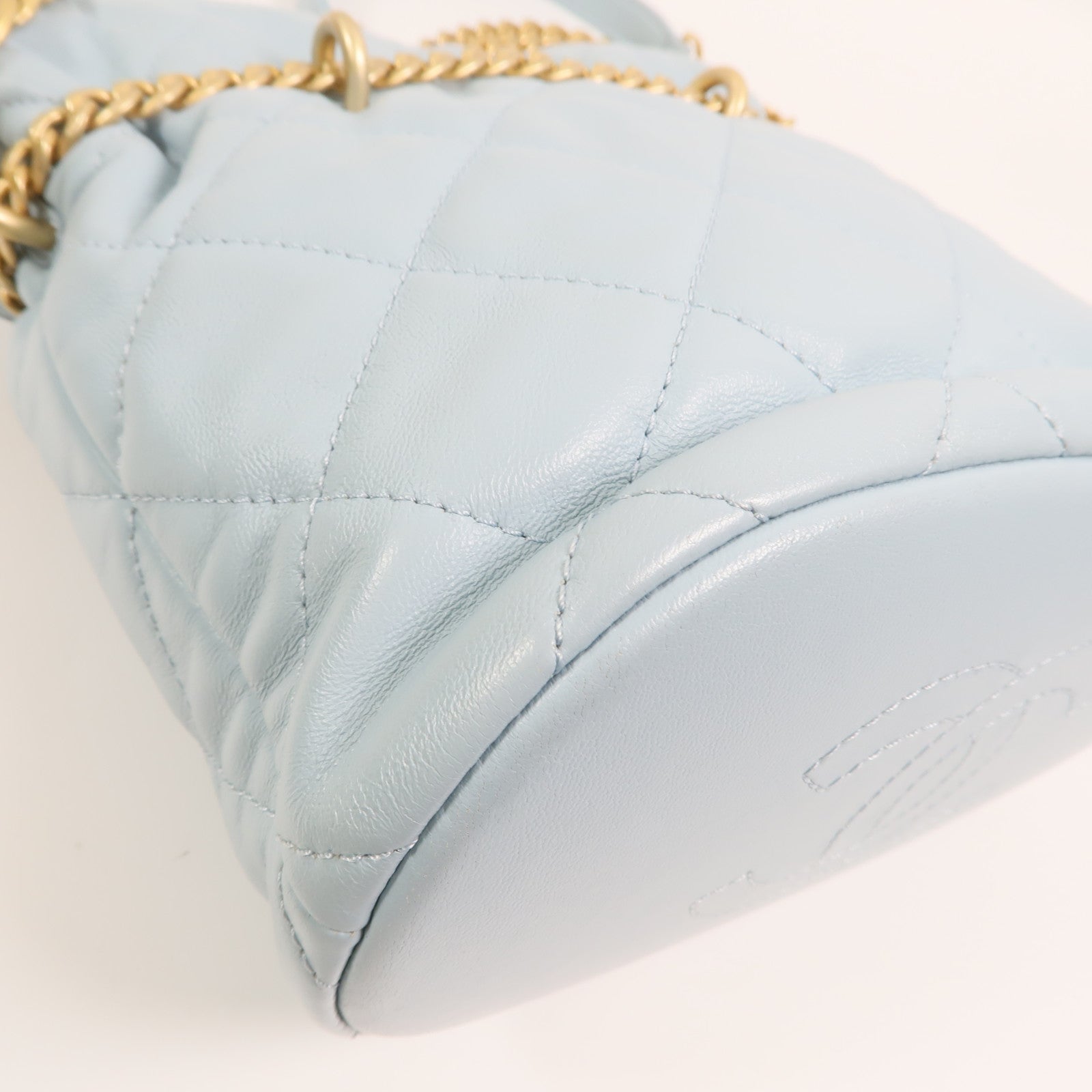 CHANEL 羊皮皮革Bucket Bag金扣鏈帶手挽肩背兩用袋