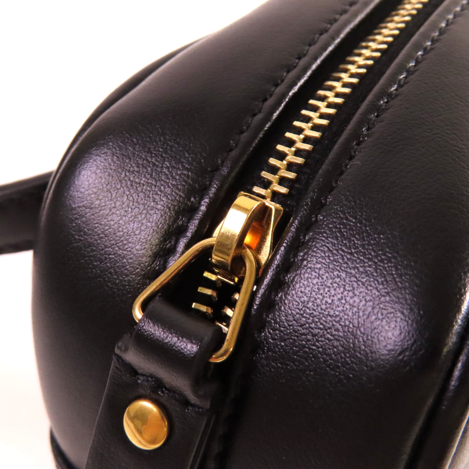 YVES SAINT LAURENT 牛皮皮革Lou Belt Bag金扣腰包黑色