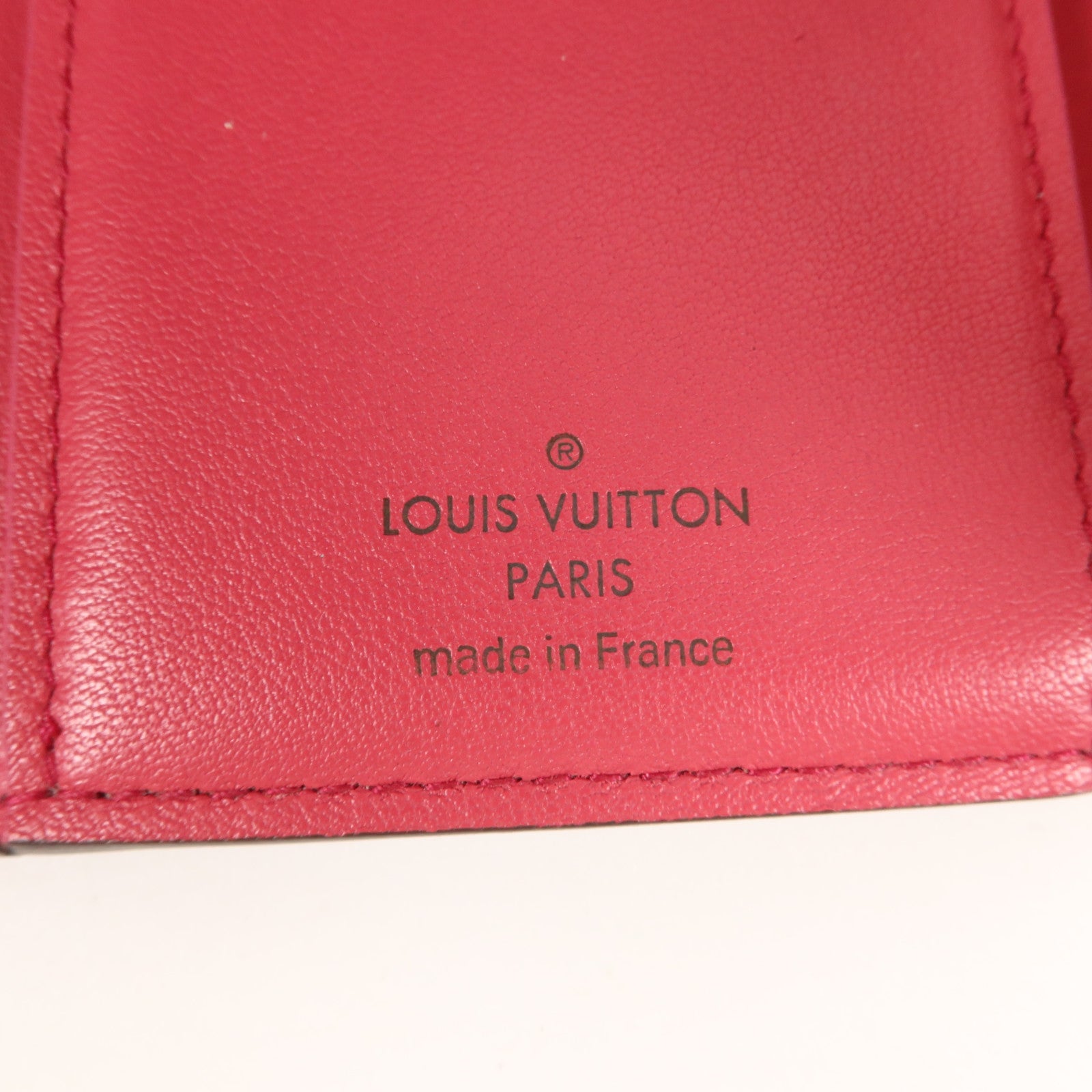 LOUIS VUITTON 牛皮皮革Capucines Wallet金扣錢包
