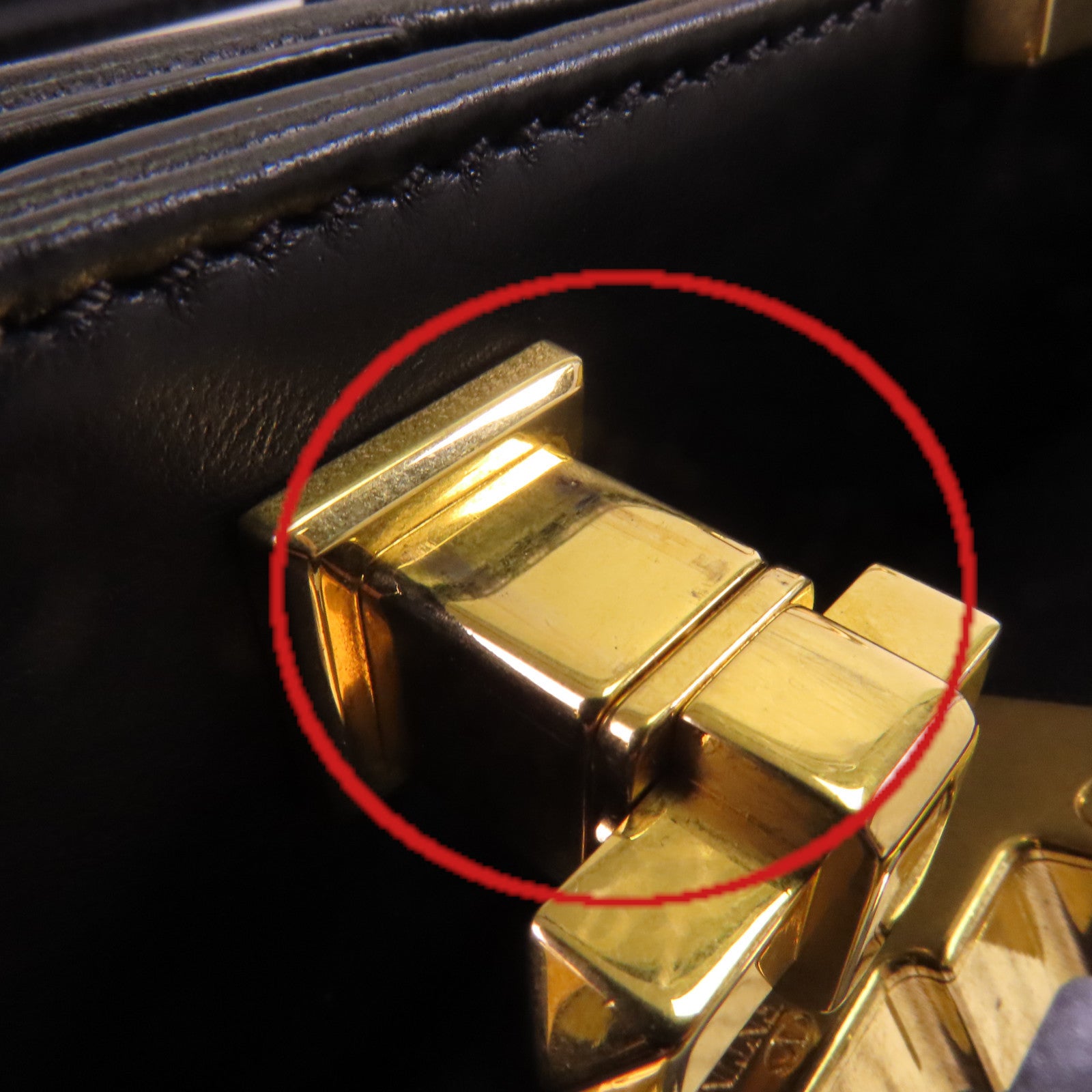 Valentino 牛皮皮革Rockstud金扣手挽肩背兩用袋