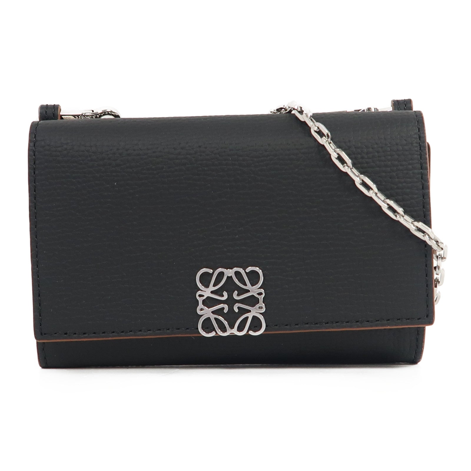 LOEWE 牛皮皮革Anagram WOC銀扣鏈帶肩背袋黑色