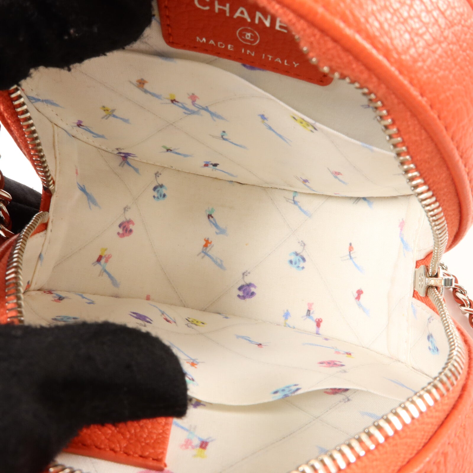 CHANEL 牛皮皮革Round Bag With Chain鏈帶肩背袋
