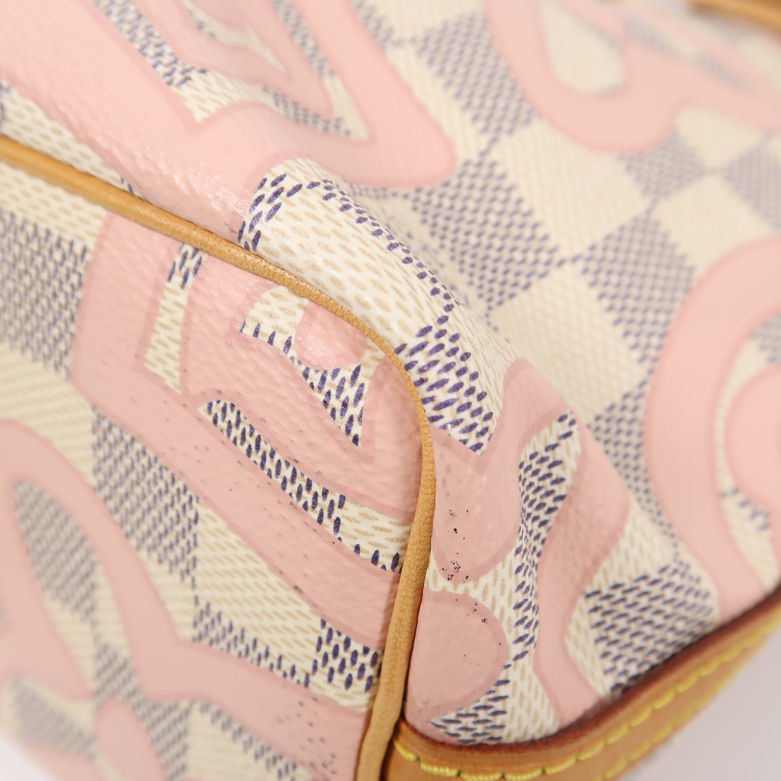 LOUIS VUITTON 【激減優惠】Damier Nano Noe金扣肩背袋白色/粉紅色