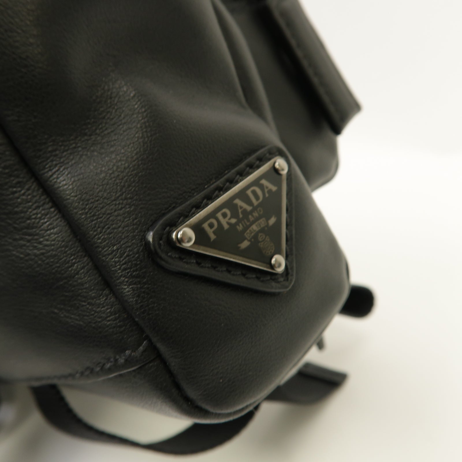 PRADA 牛皮皮革Shoulder Bag肩背袋黑色