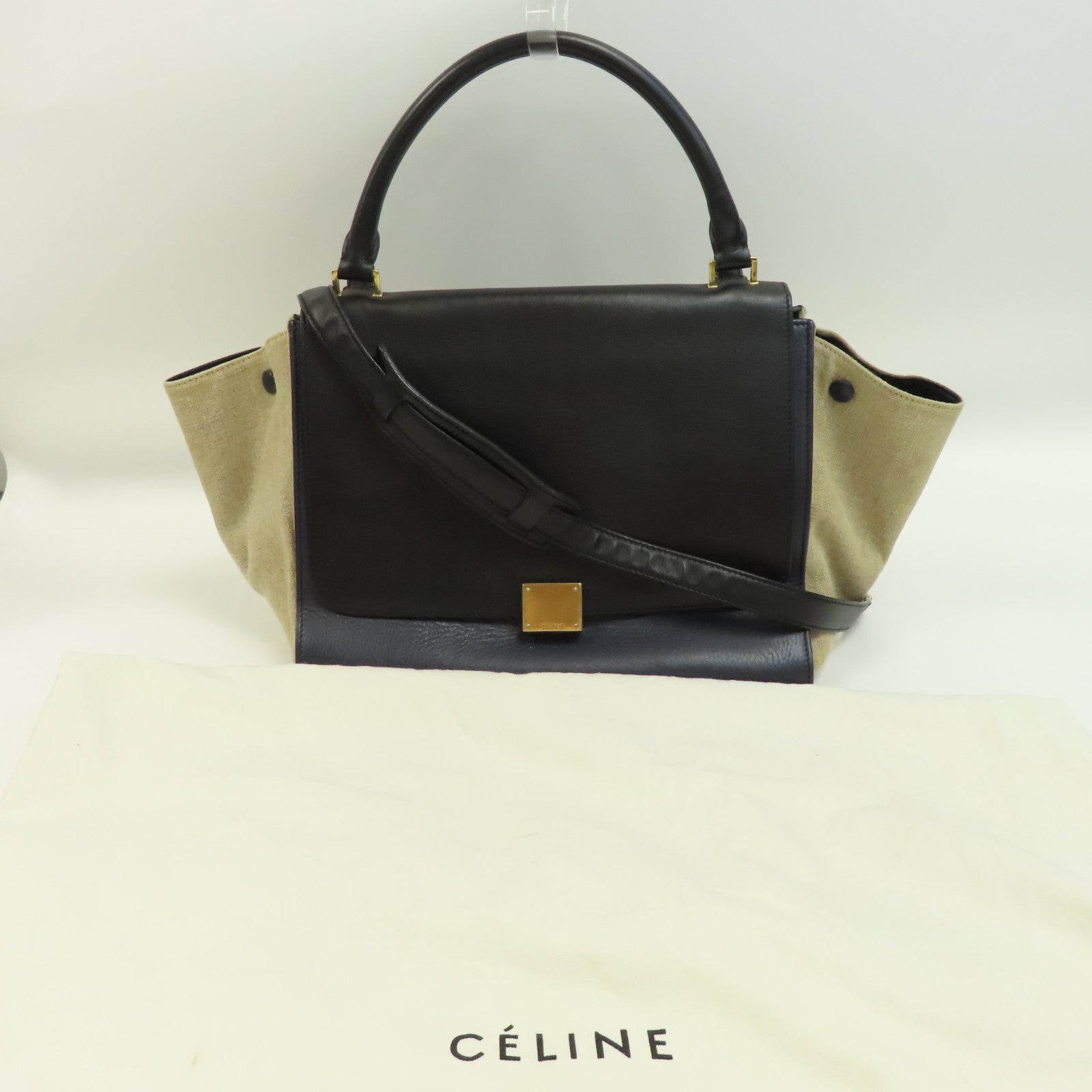 CELINE 【激減優惠】牛皮皮革Trapeze金扣手挽肩背兩用袋深藍色/米色