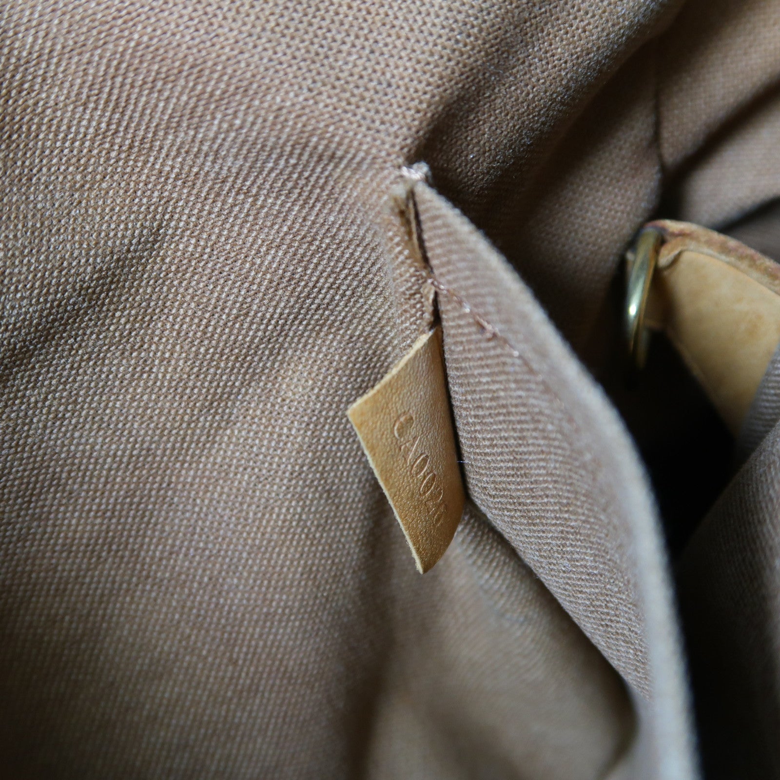 LOUIS VUITTON Monogram Sac Bosphore金扣手挽肩背兩用袋啡色