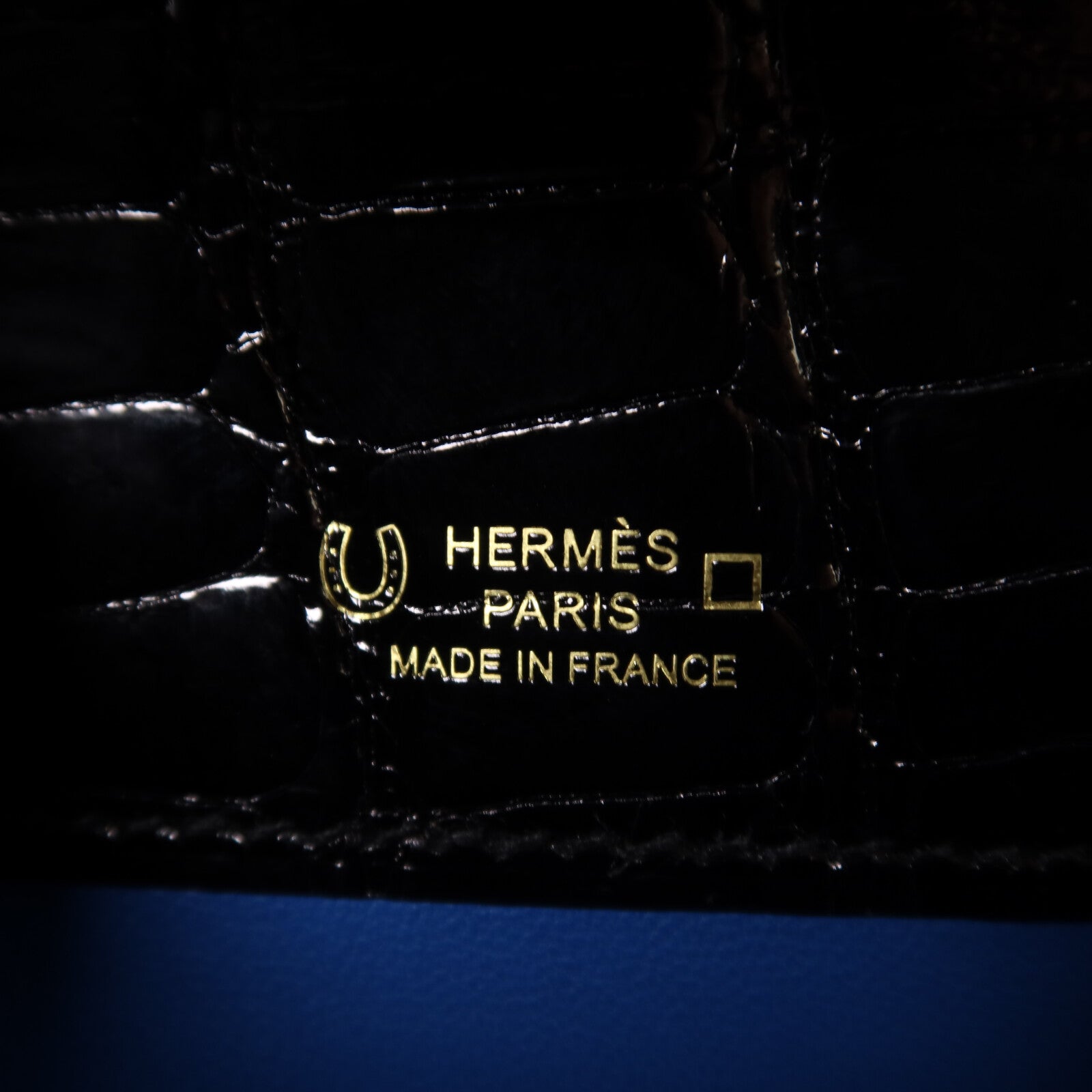 HERMES 【激減優惠】鱷魚皮革Kelly Pochette金扣手挽袋Noir/Mykonos