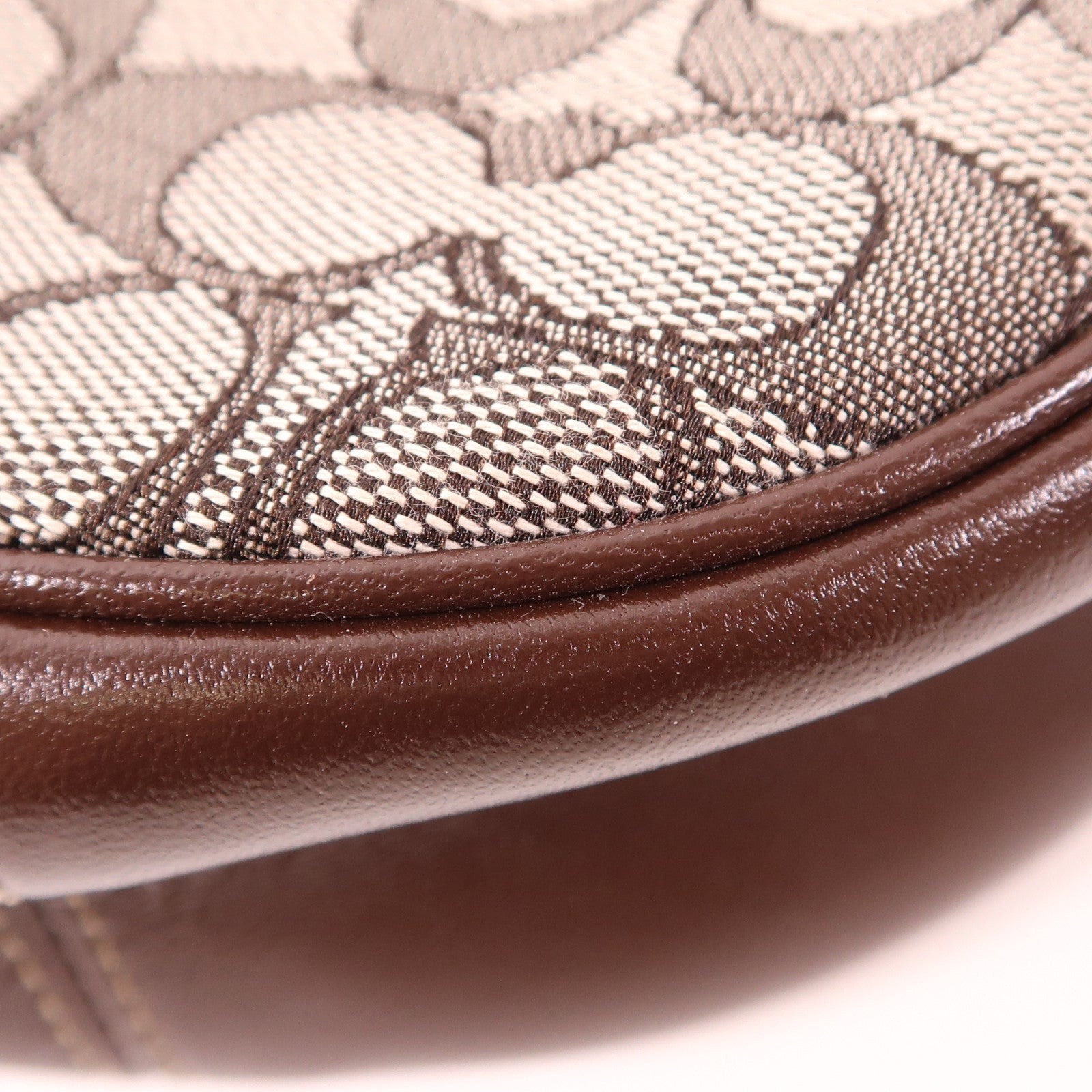 COACH 帆布Shoulder Bag銀扣肩背袋