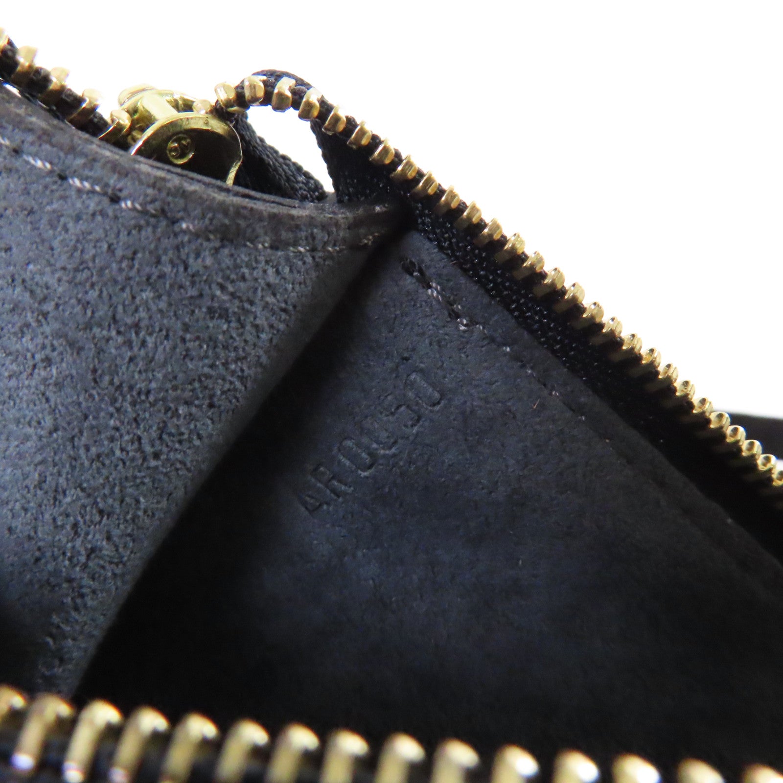 LOUIS VUITTON 【激減優惠】Epi Pochette Accessoires Pouch Handbag金扣手挽袋黑色