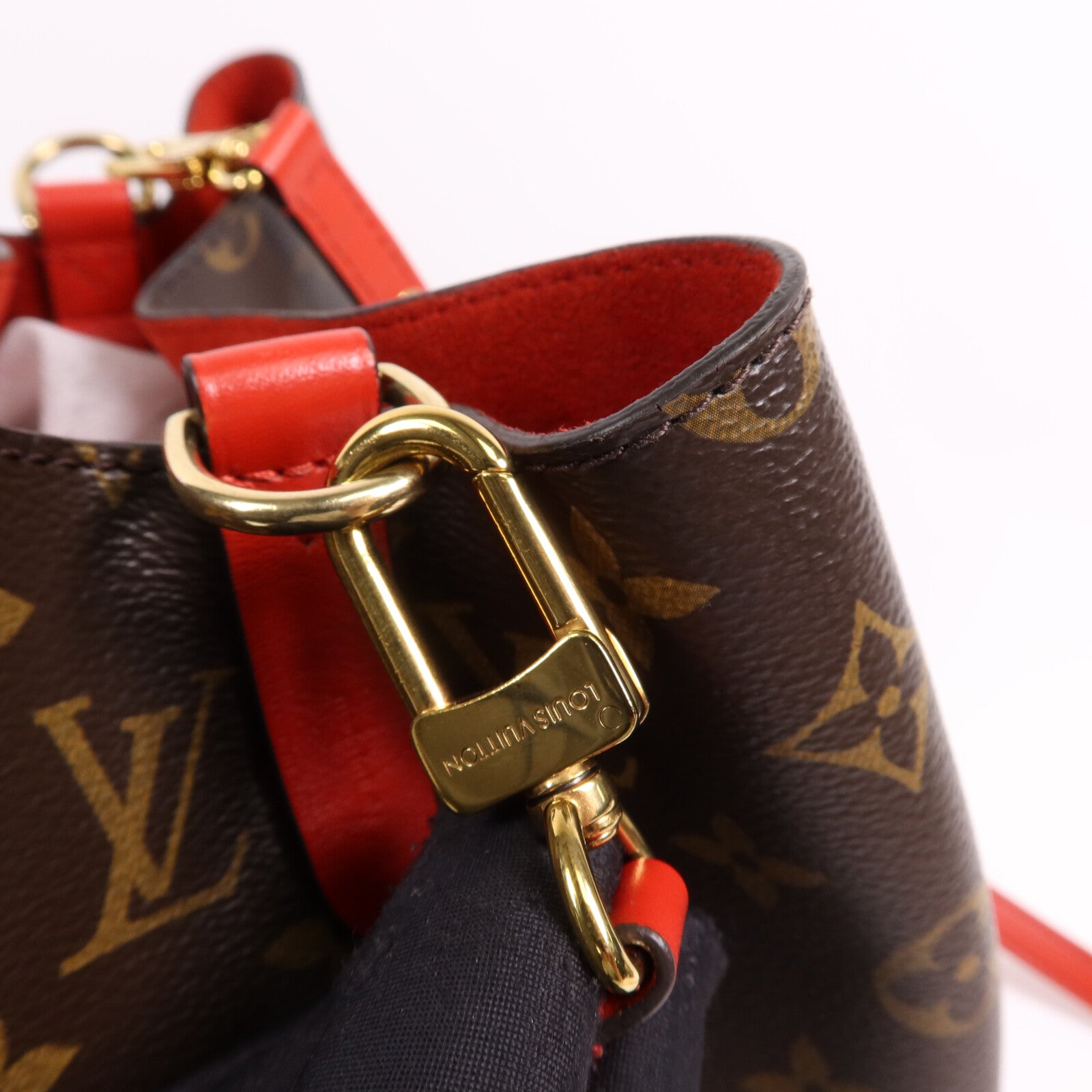LOUIS VUITTON Monogram Neo Noe Bucket Bag金扣肩背袋