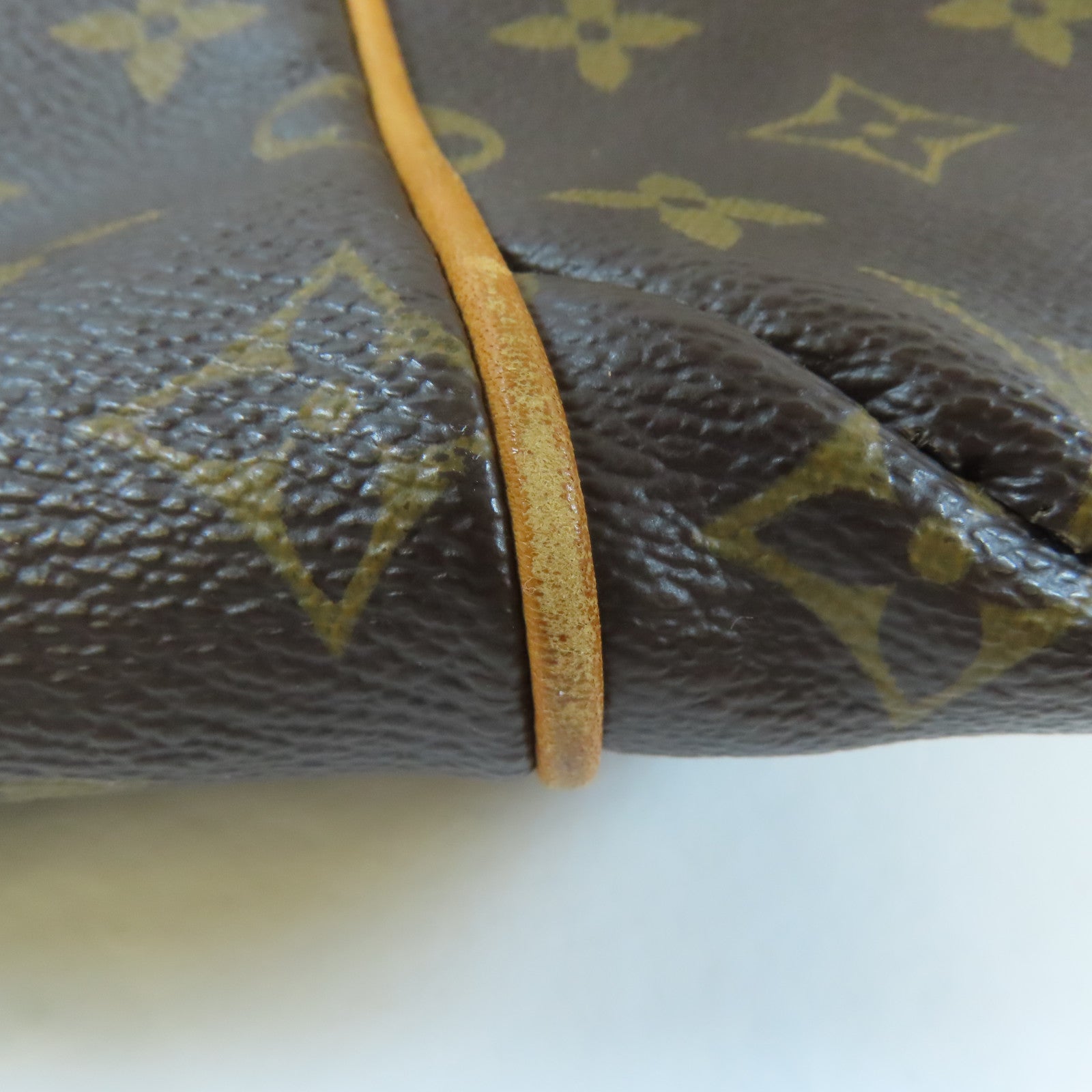 LOUIS VUITTON 【激減優惠】Monogram Totally MM金扣肩背袋啡色