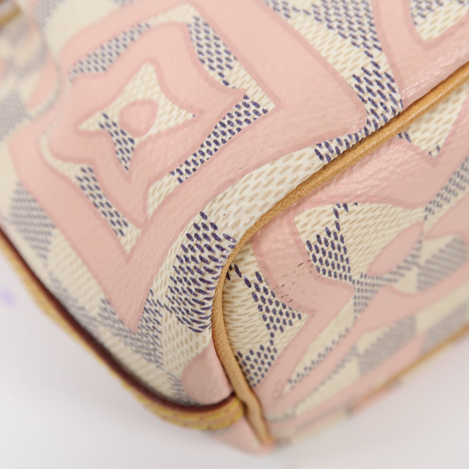 LOUIS VUITTON 【激減優惠】Damier Nano Noe金扣肩背袋白色/粉紅色