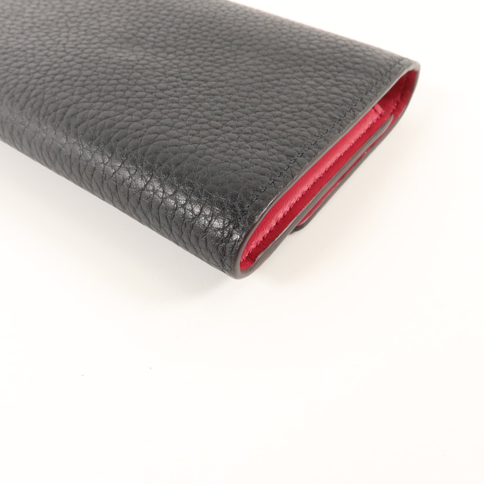 LOUIS VUITTON 牛皮皮革Capucines Wallet金扣錢包