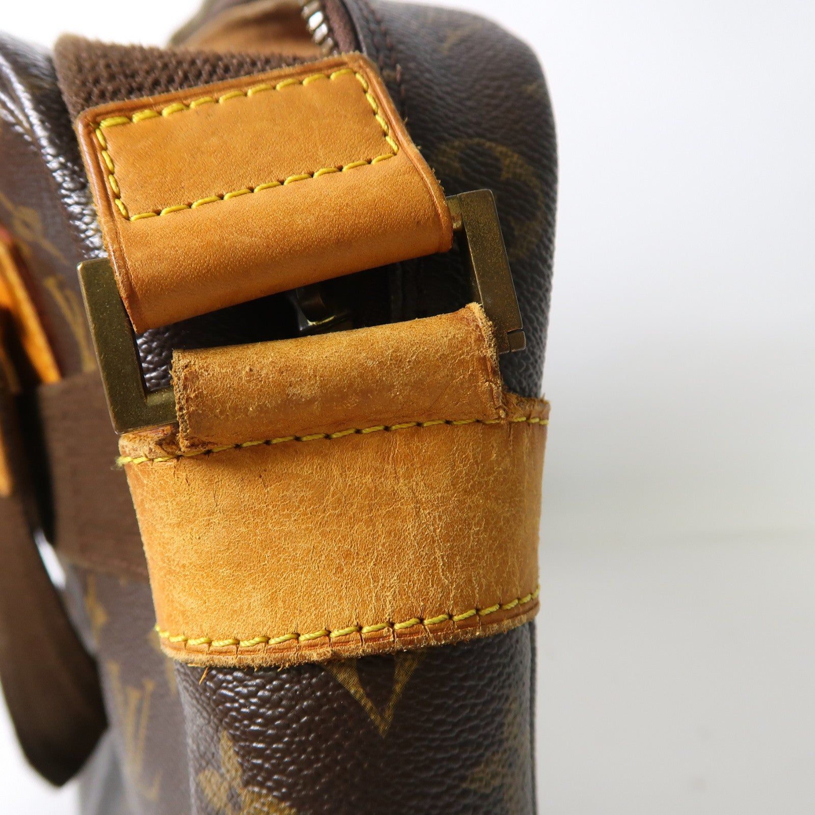 LOUIS VUITTON Monogram Sac Bosphore金扣手挽肩背兩用袋啡色