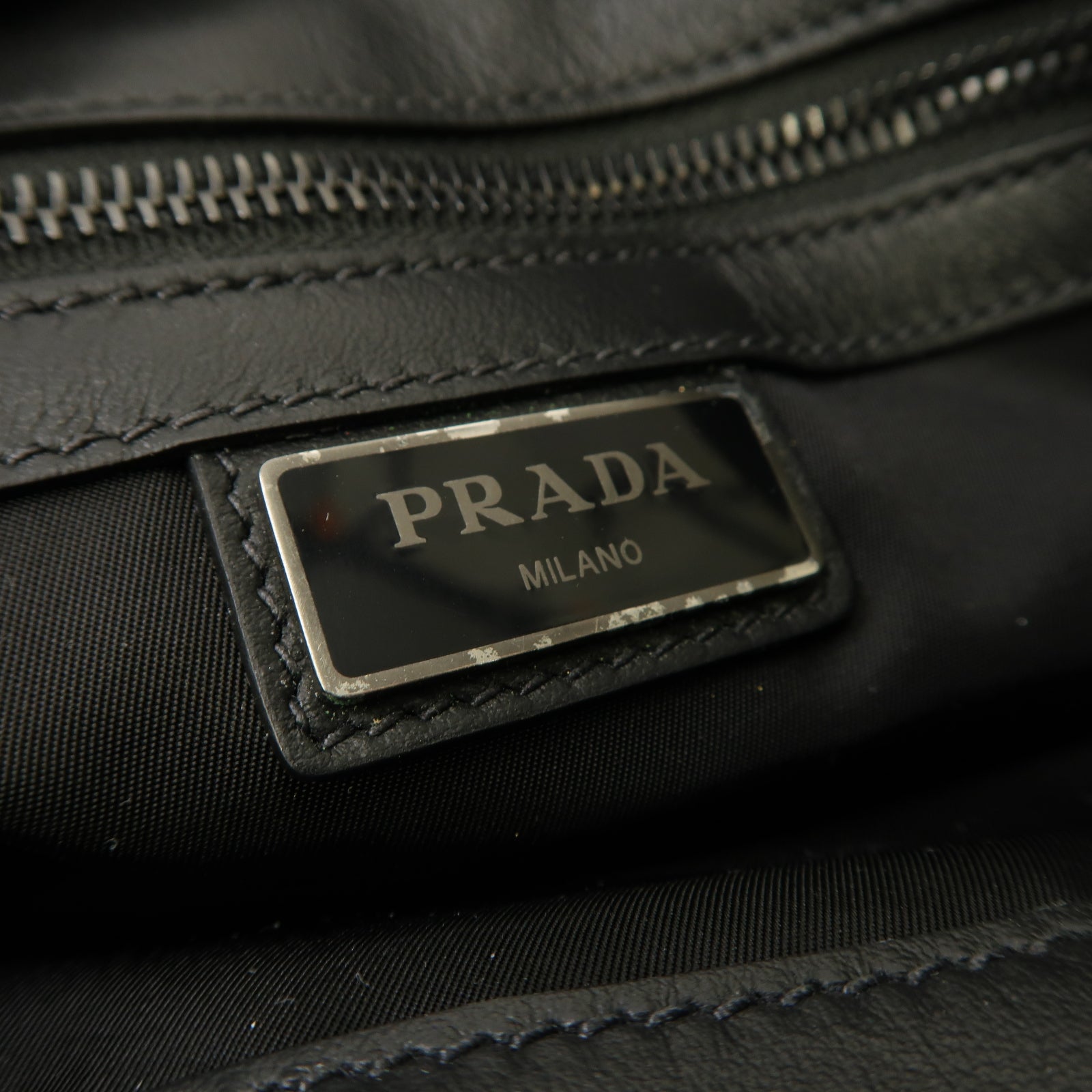 PRADA 牛皮皮革Shoulder Bag肩背袋黑色
