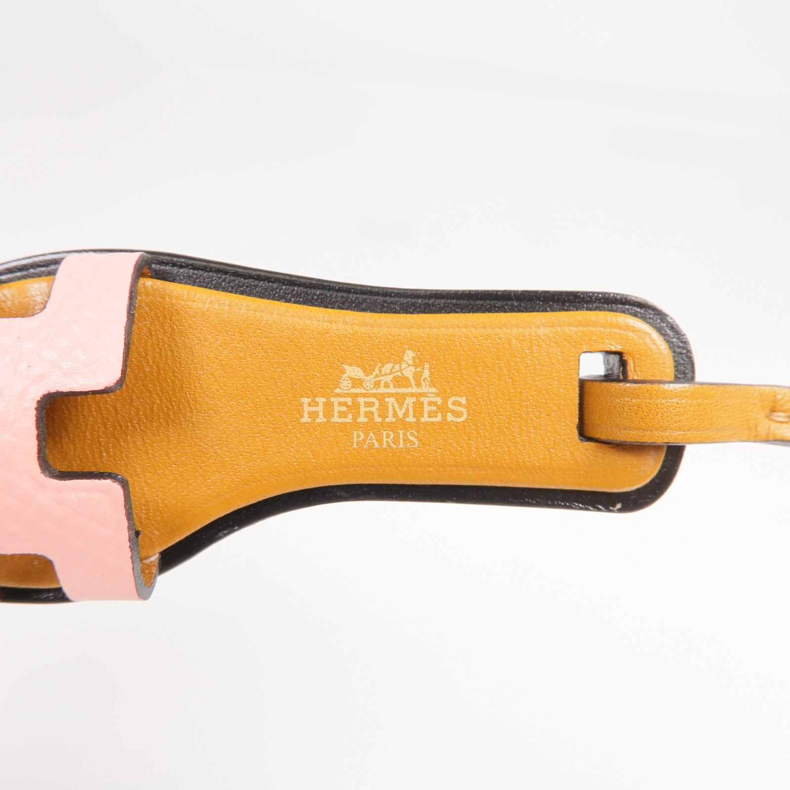 HERMES Epsom/Butler/Hunter皮革Oran Nano Charm掛飾