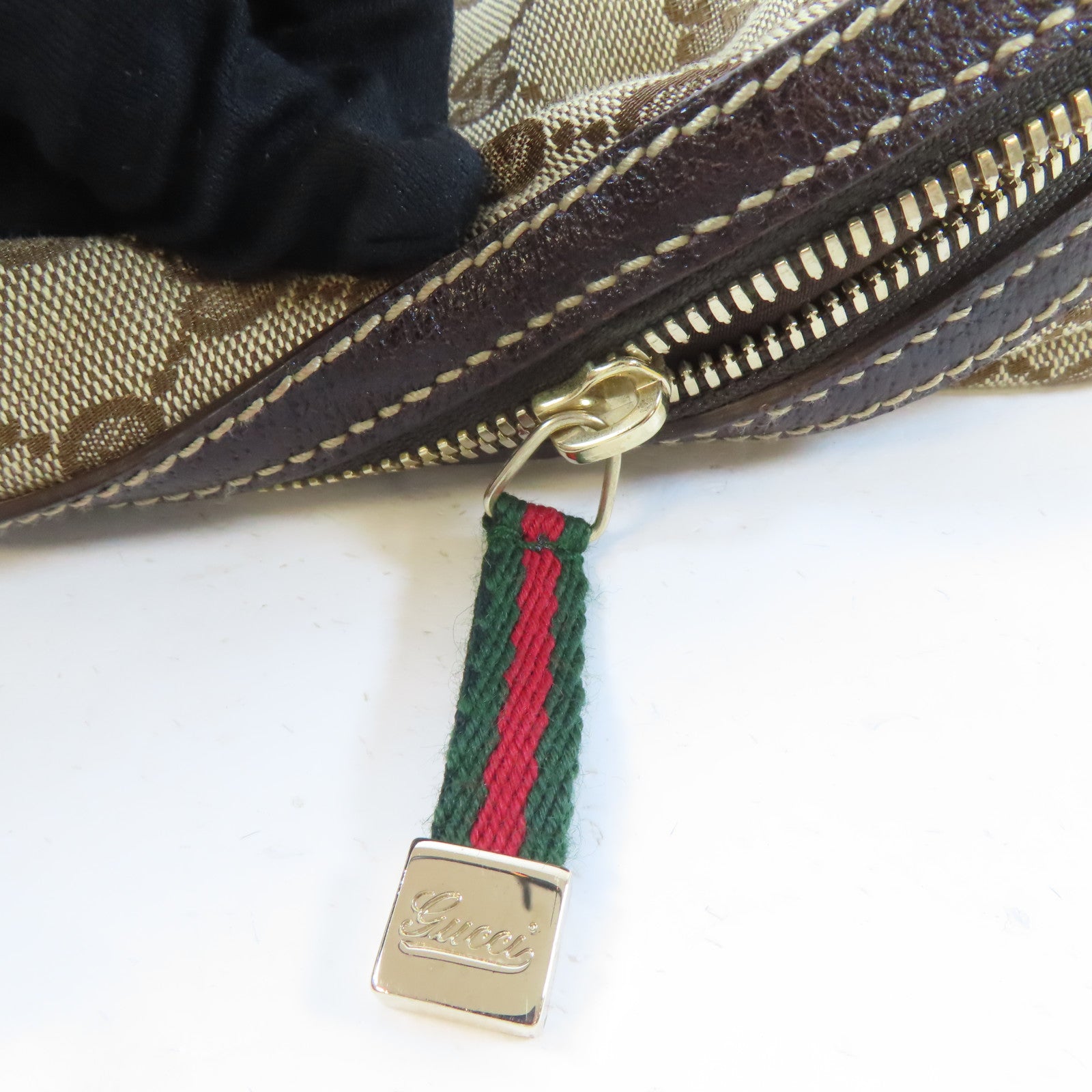 GUCCI 帆布Shoulder Bag金扣肩背袋啡色