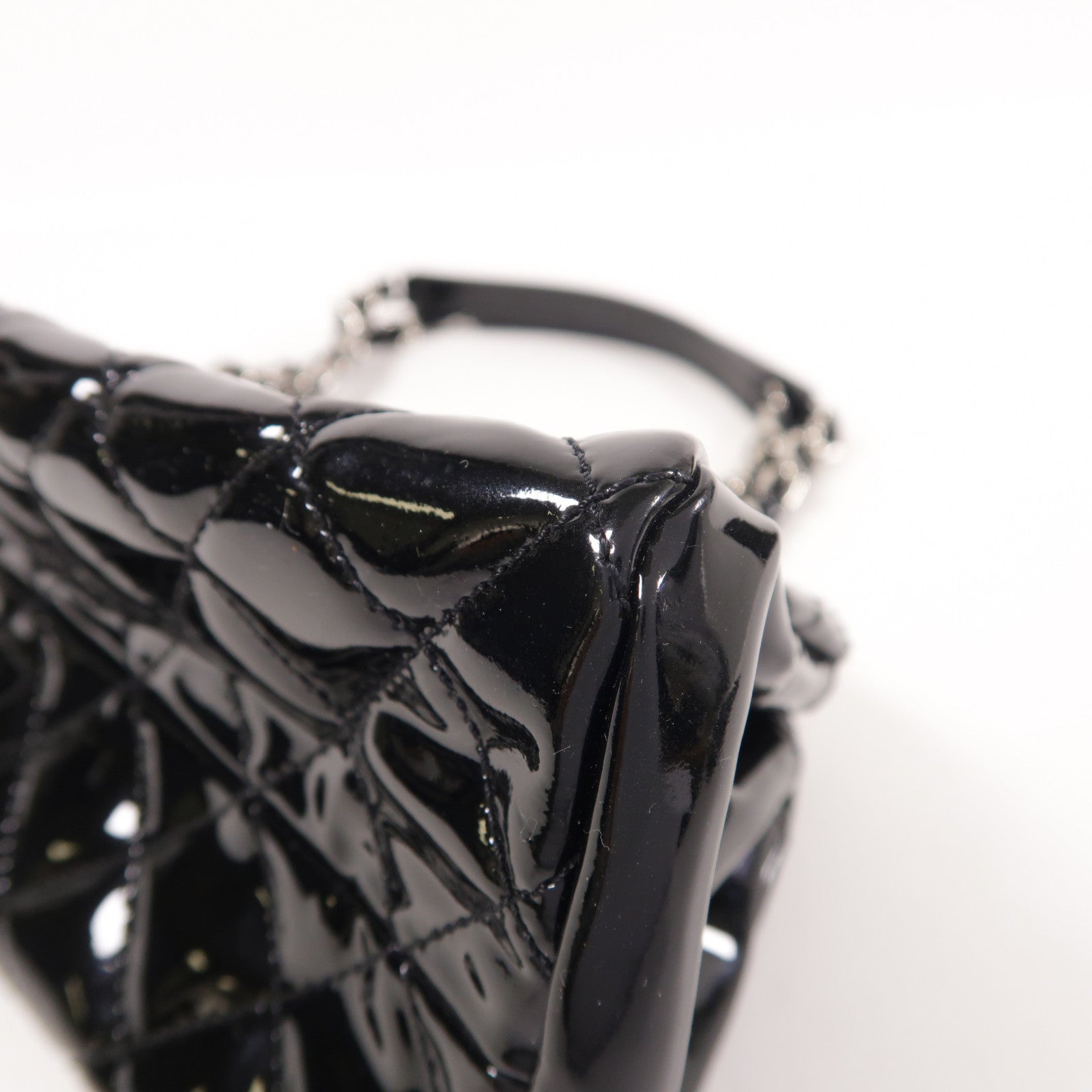 CHANEL 漆皮皮革Chain Shoulder銀扣鏈帶肩背袋