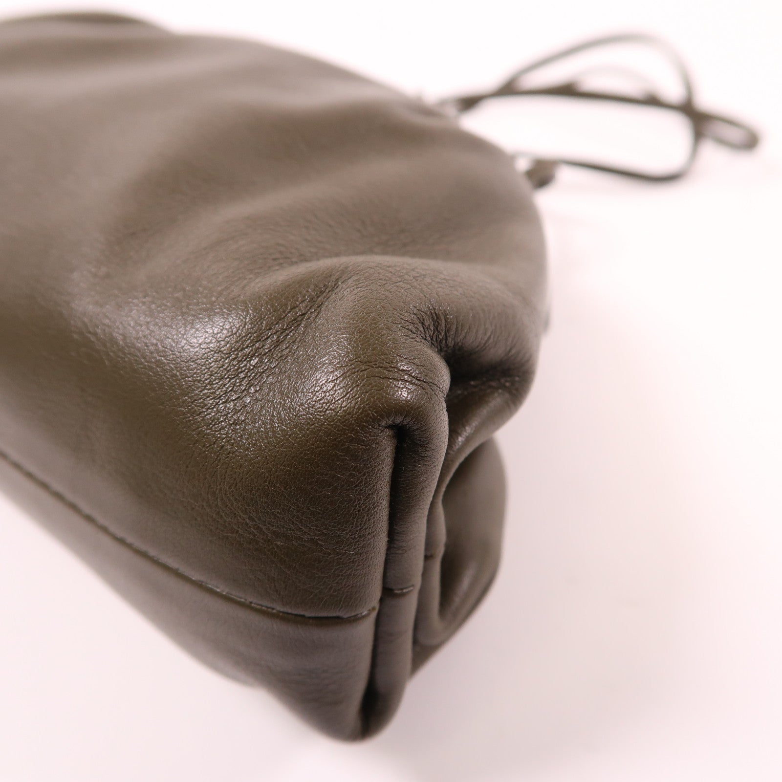 BOTTEGA VENETA 羊皮皮革Shoulder Bag金扣肩背袋