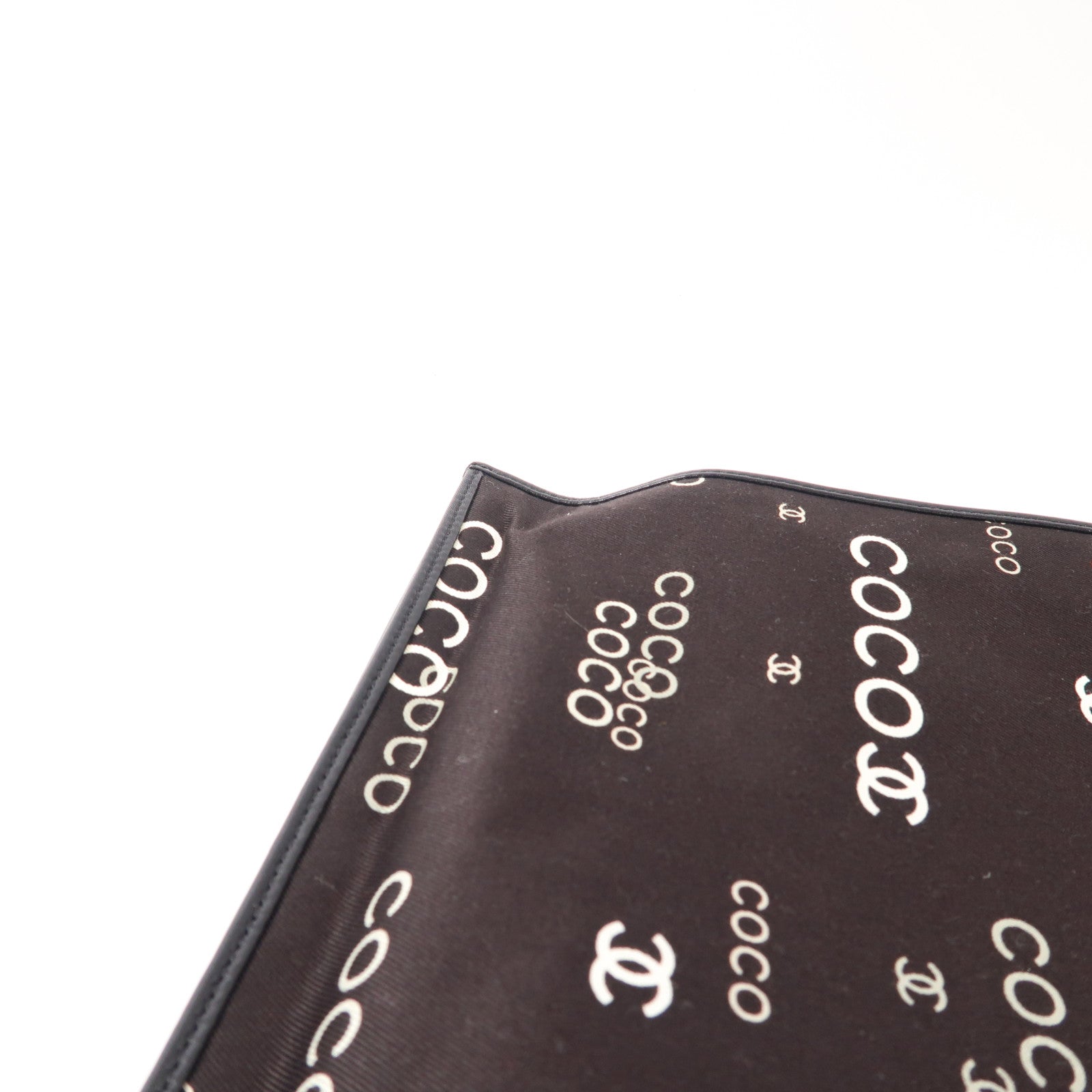 CHANEL 帆布Totebag金扣鏈帶手挽袋黑色